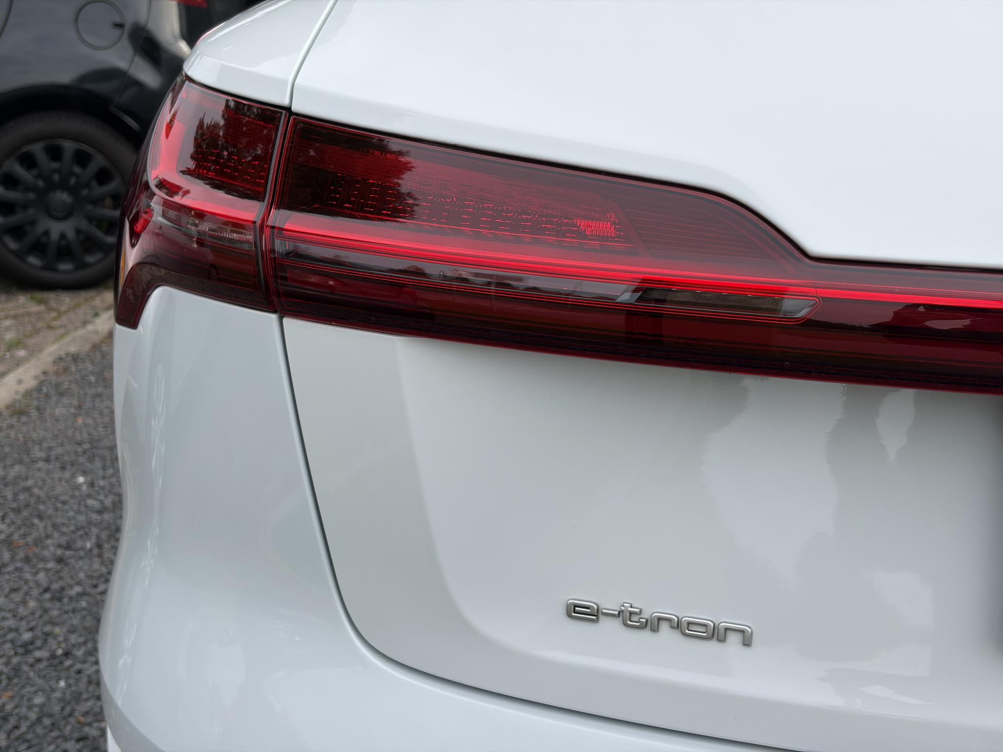 Foto van Audi E-tron 50