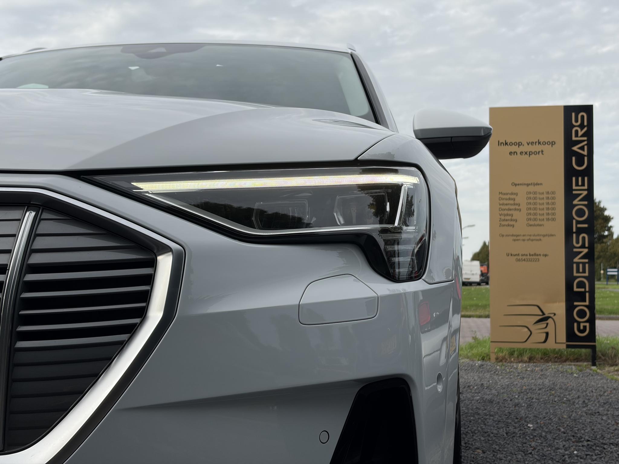 Foto van Audi E-tron 50
