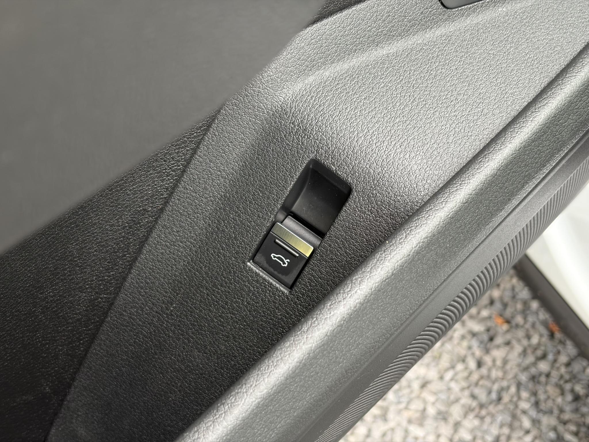 Foto van Audi E-tron 50