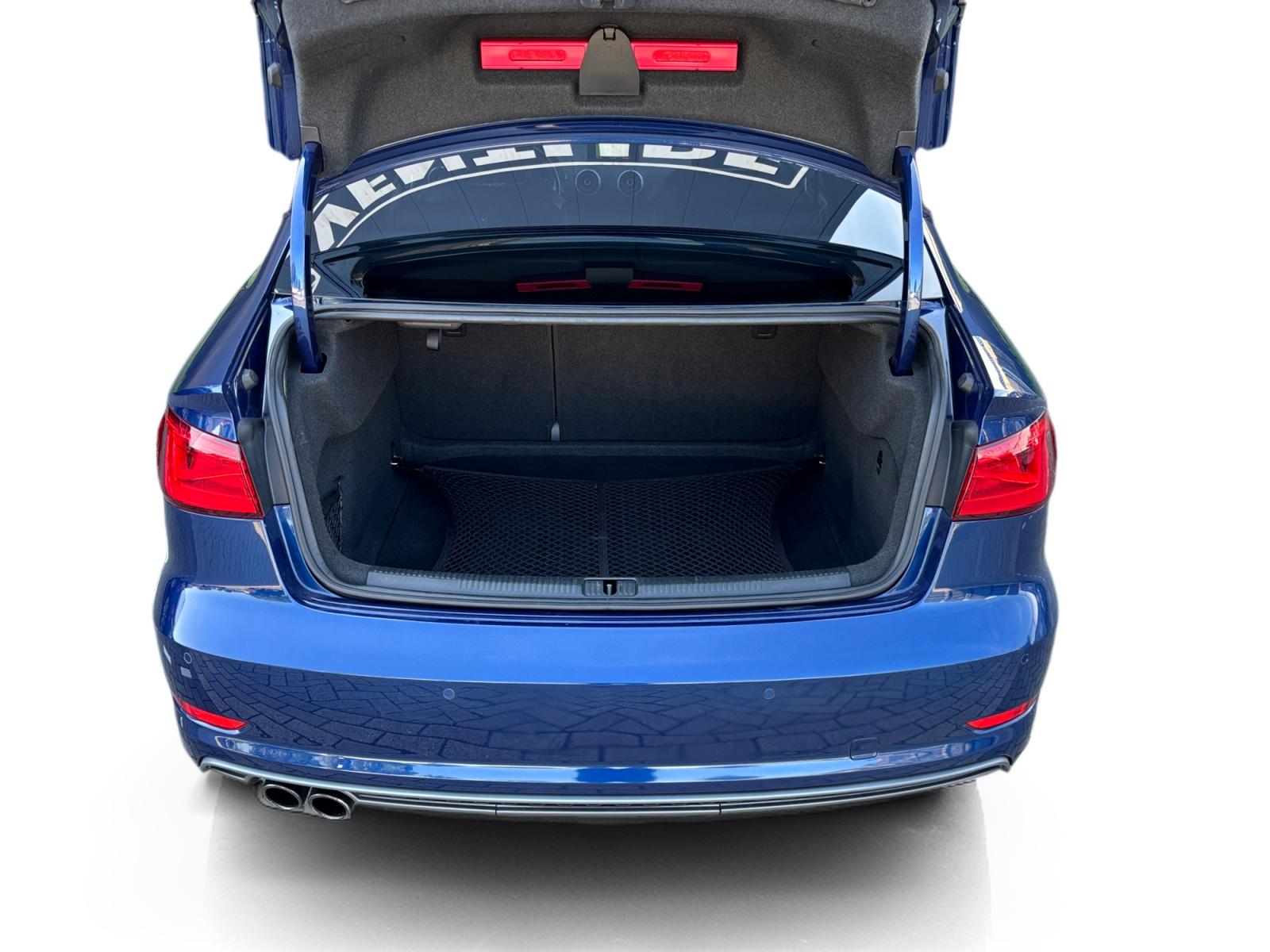 Foto van Audi A3 Limousine