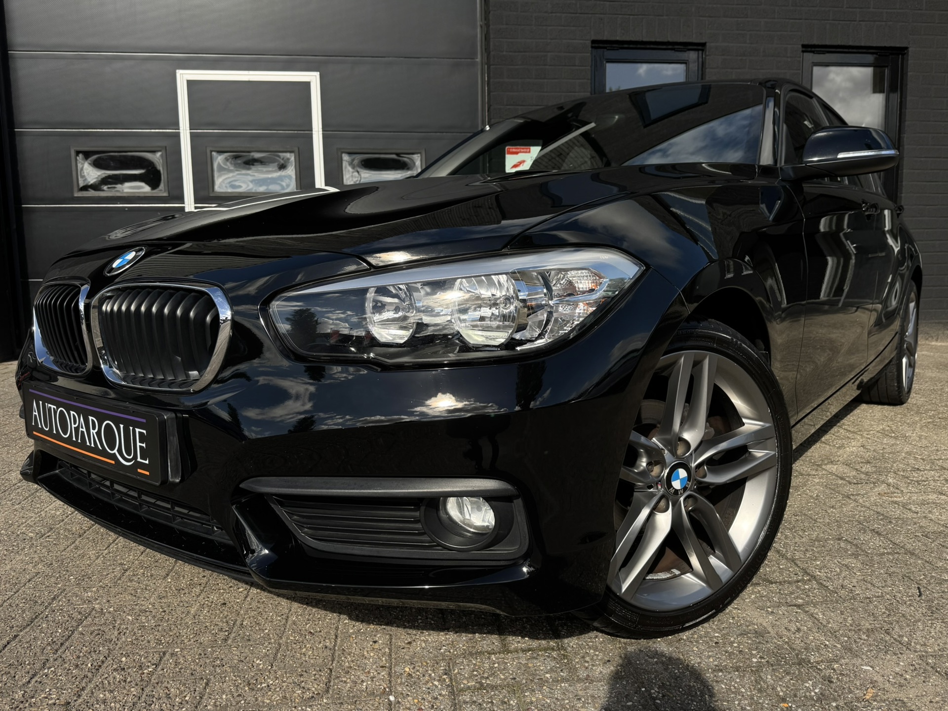 Foto van BMW 118i