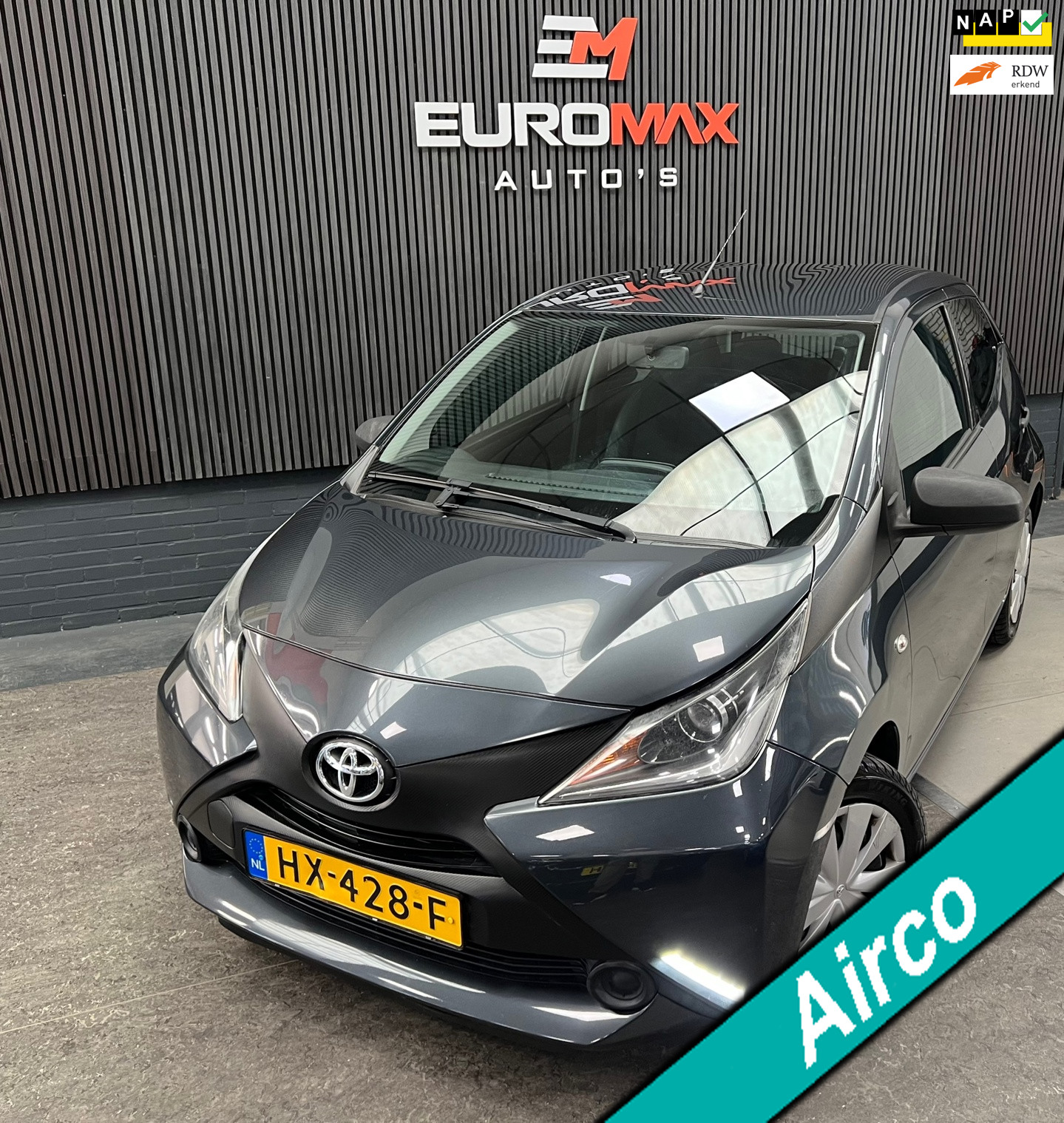 Toyota Toyota Aygo 1.0 VVT-i x-now 2e Eigenaar - NAP - Cruise - Airco 2016 - voorkant