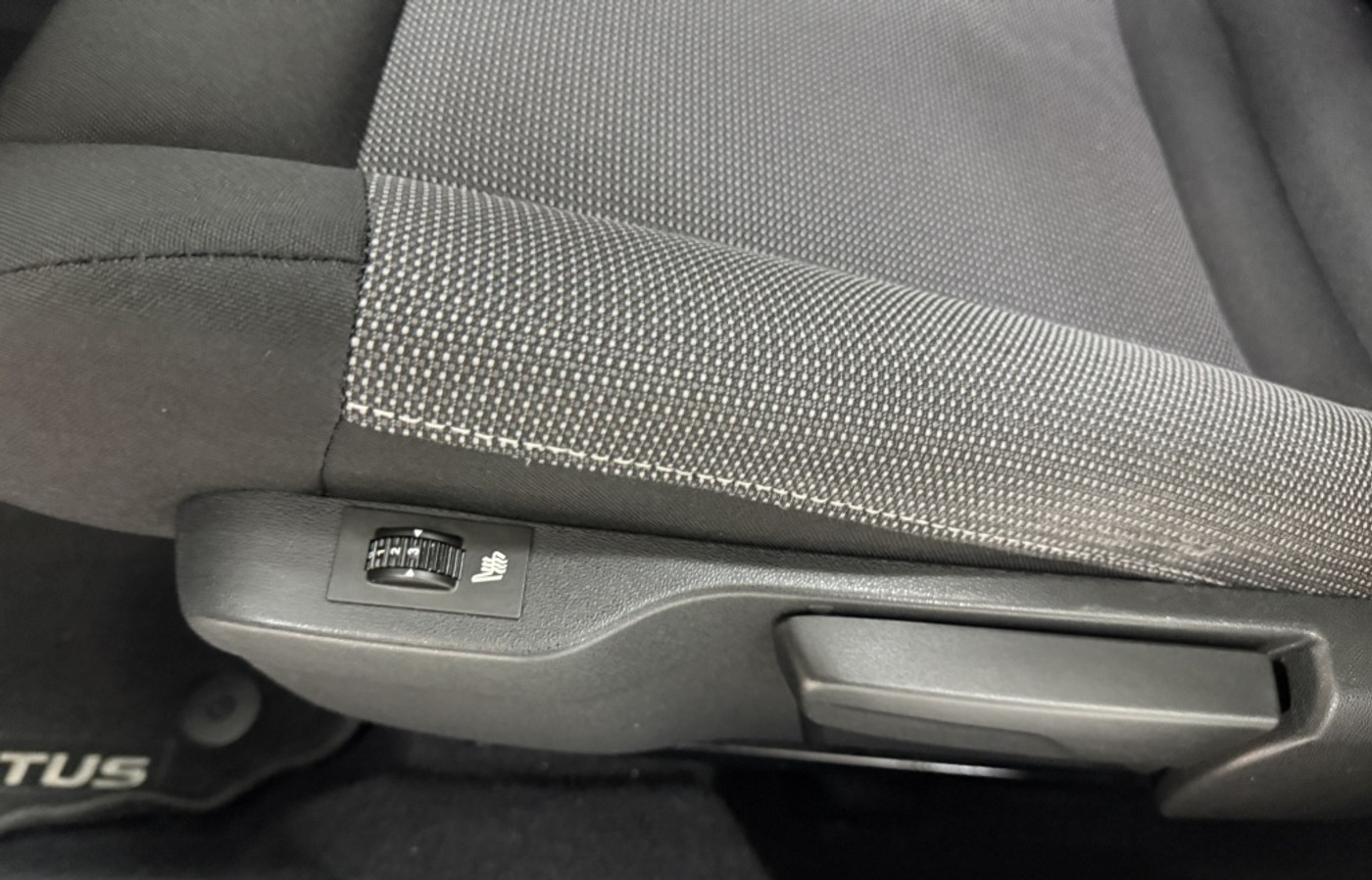 Foto van Citroen C4 Cactus