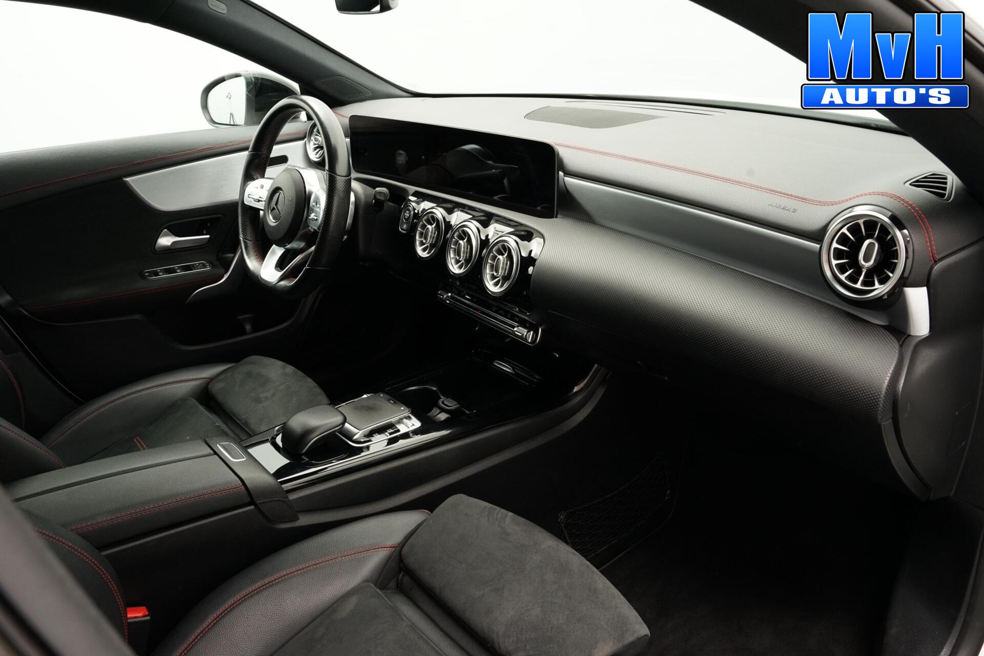 Foto van Mercedes-Benz Cla 180
