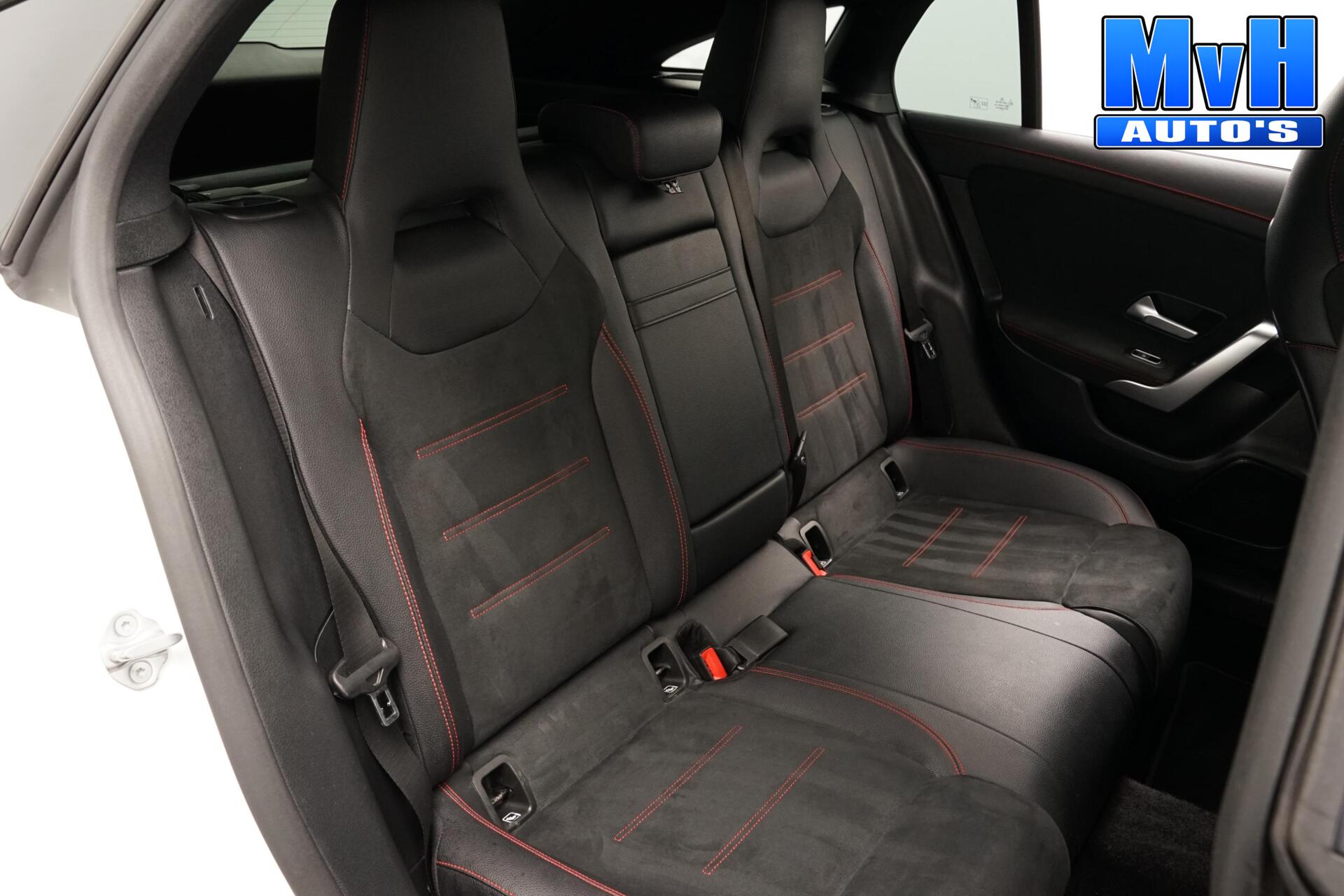 Foto van Mercedes-Benz Cla 180