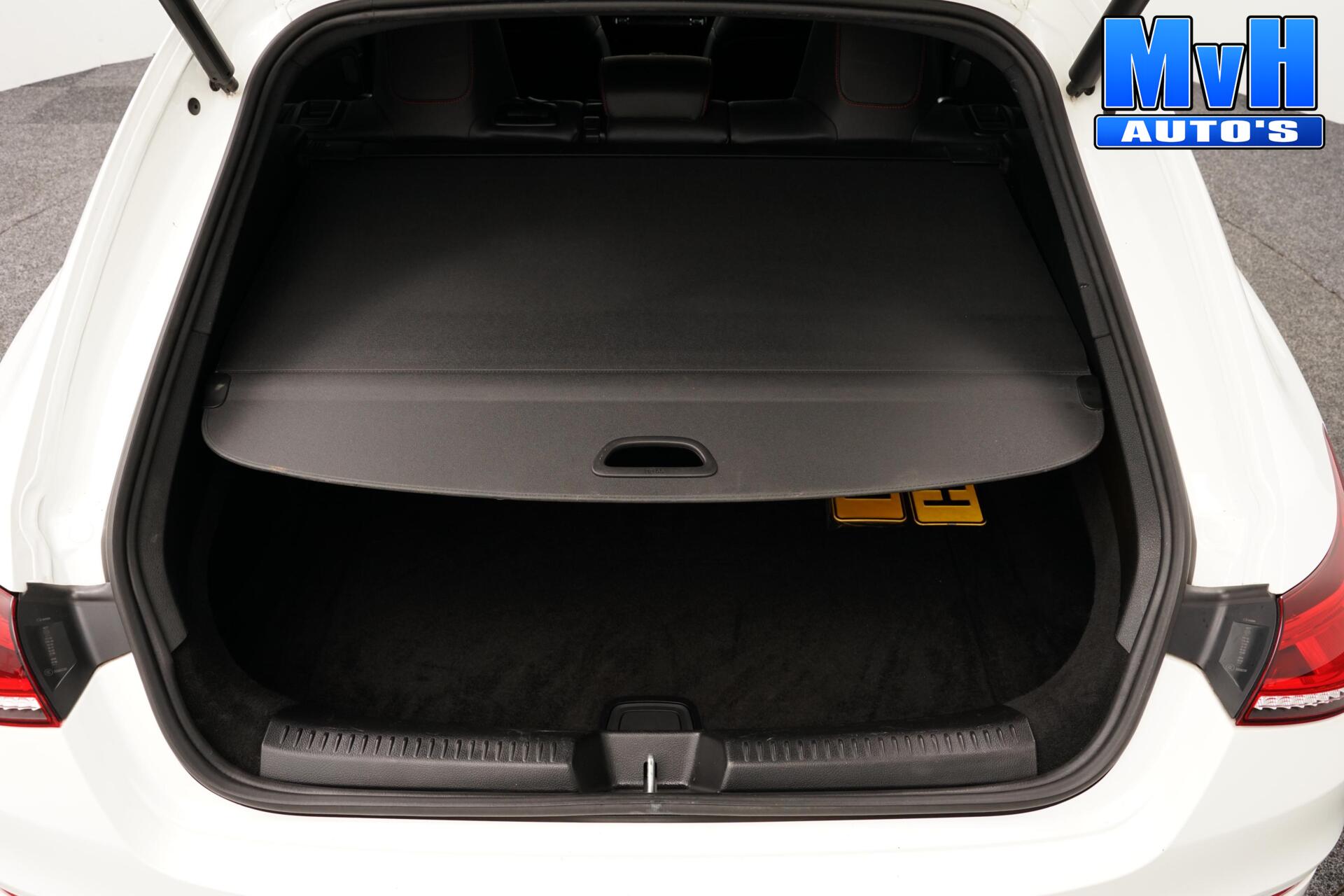 Foto van Mercedes-Benz Cla 180