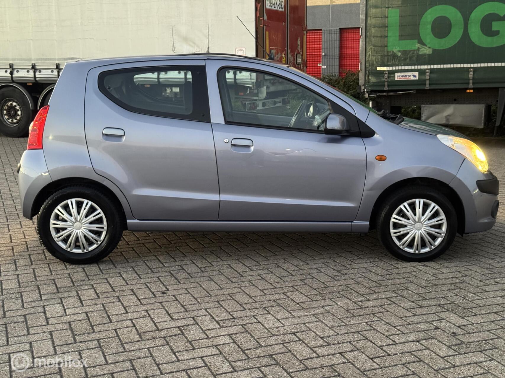 Foto van Nissan Nissan Pixo