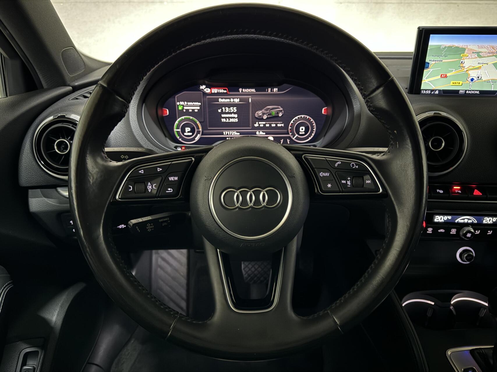 Foto van Audi A3 Sportback E-tron
