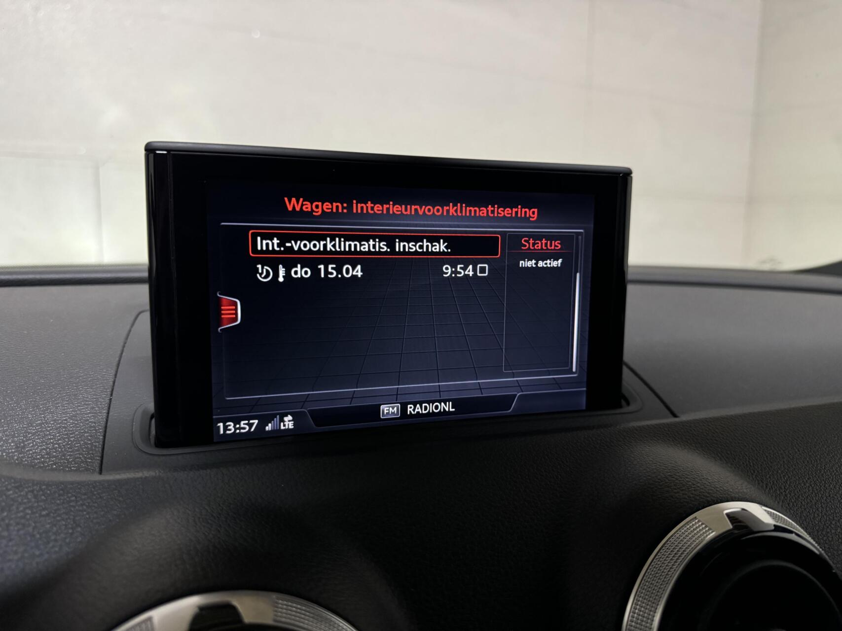 Foto van Audi A3 Sportback E-tron