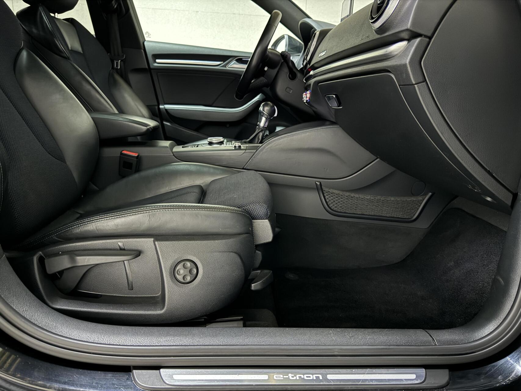 Foto van Audi A3 Sportback E-tron