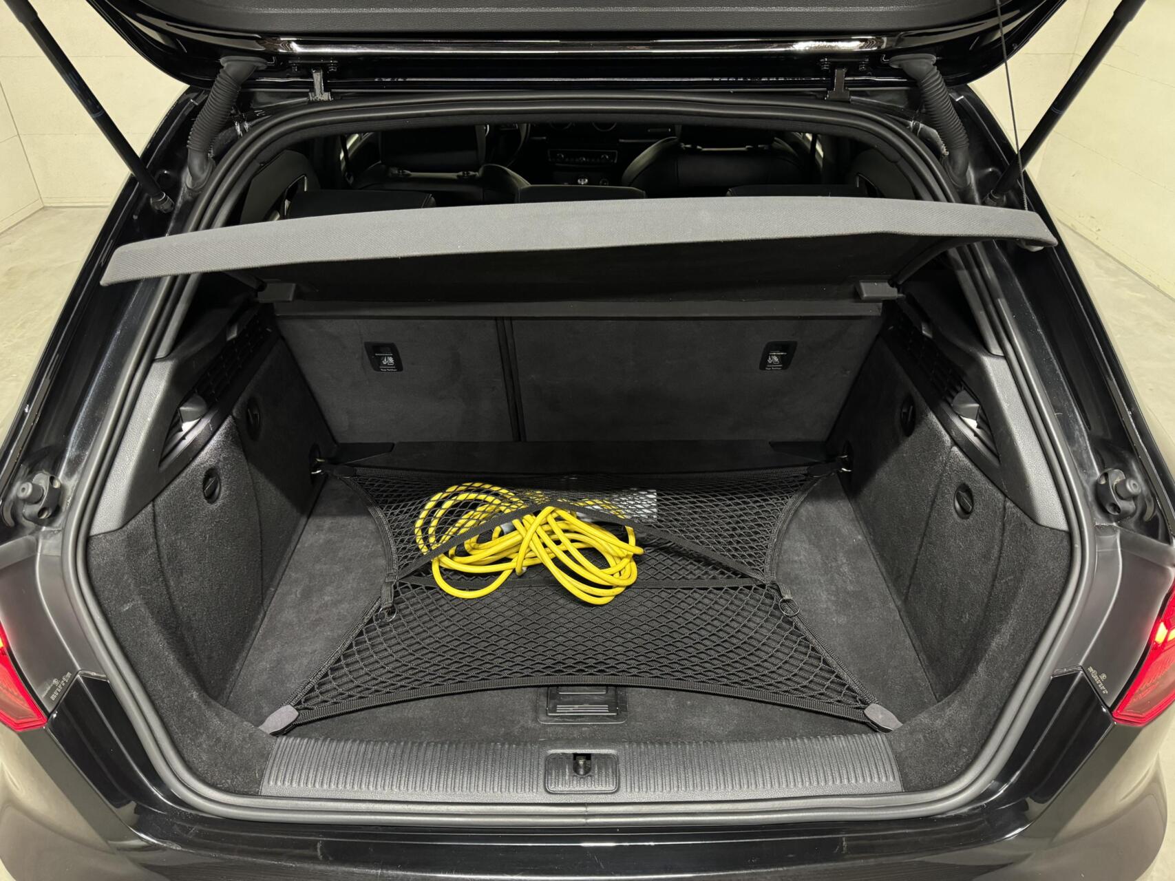 Foto van Audi A3 Sportback E-tron