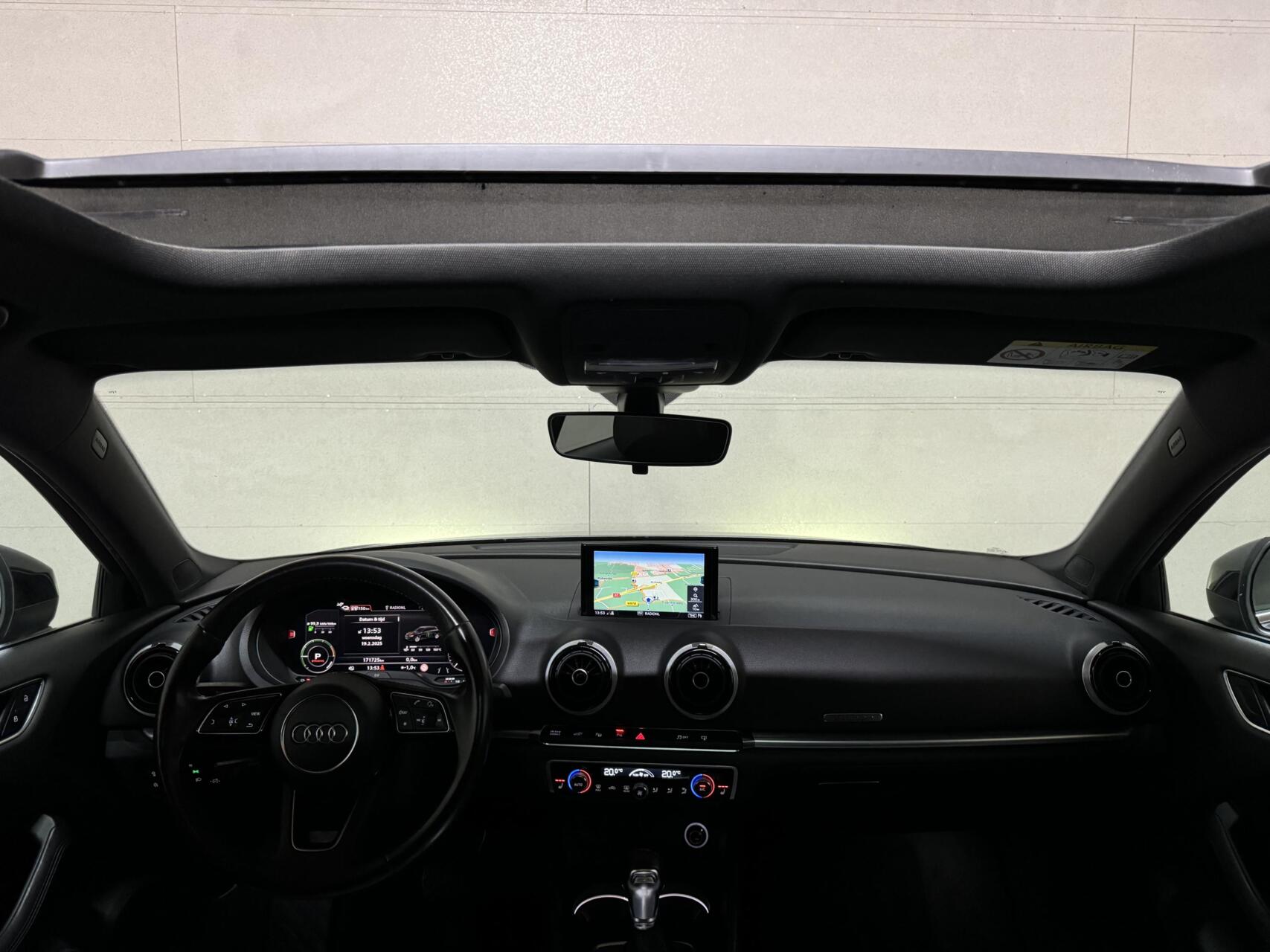 Foto van Audi A3 Sportback E-tron