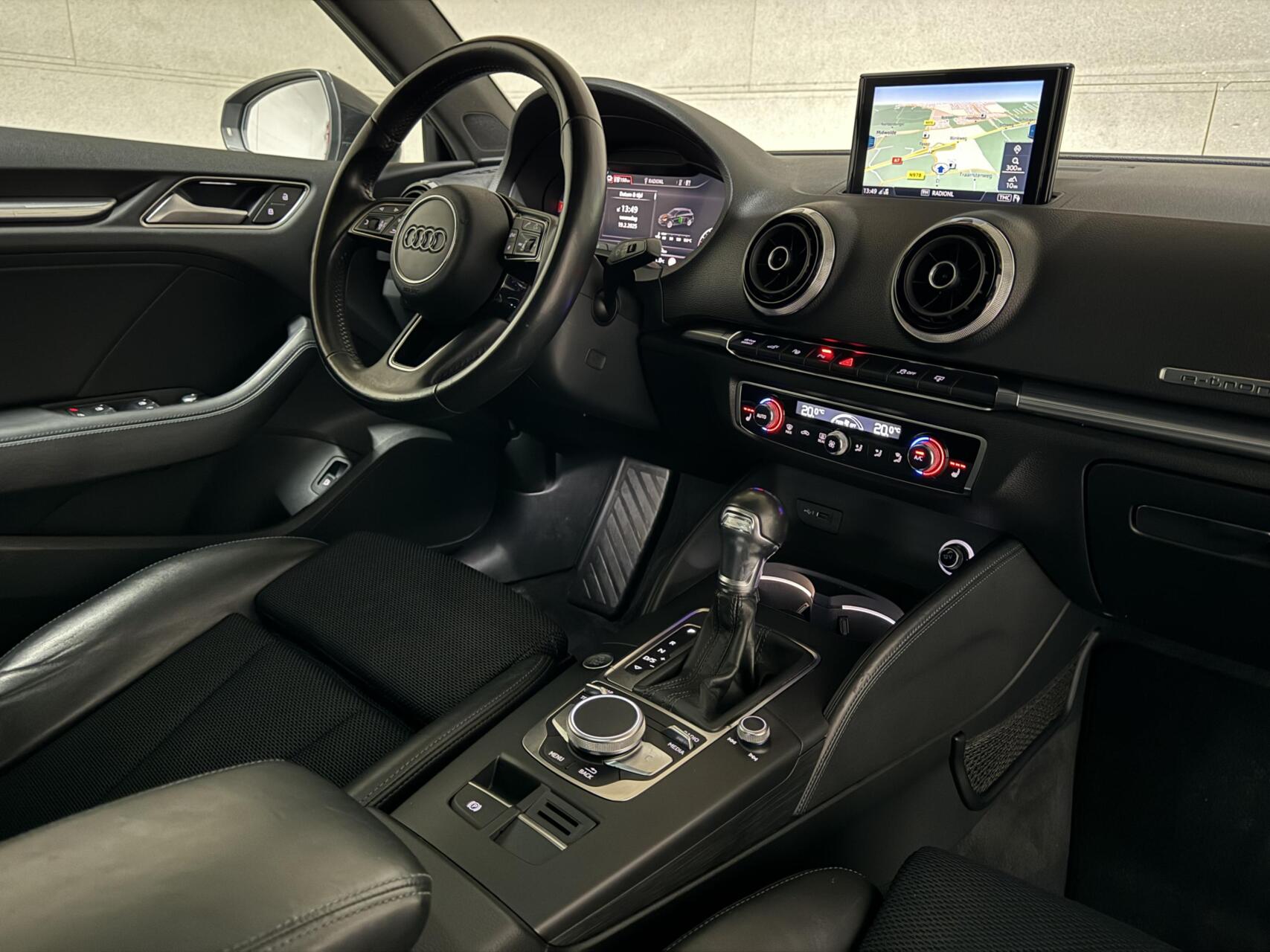 Foto van Audi A3 Sportback E-tron