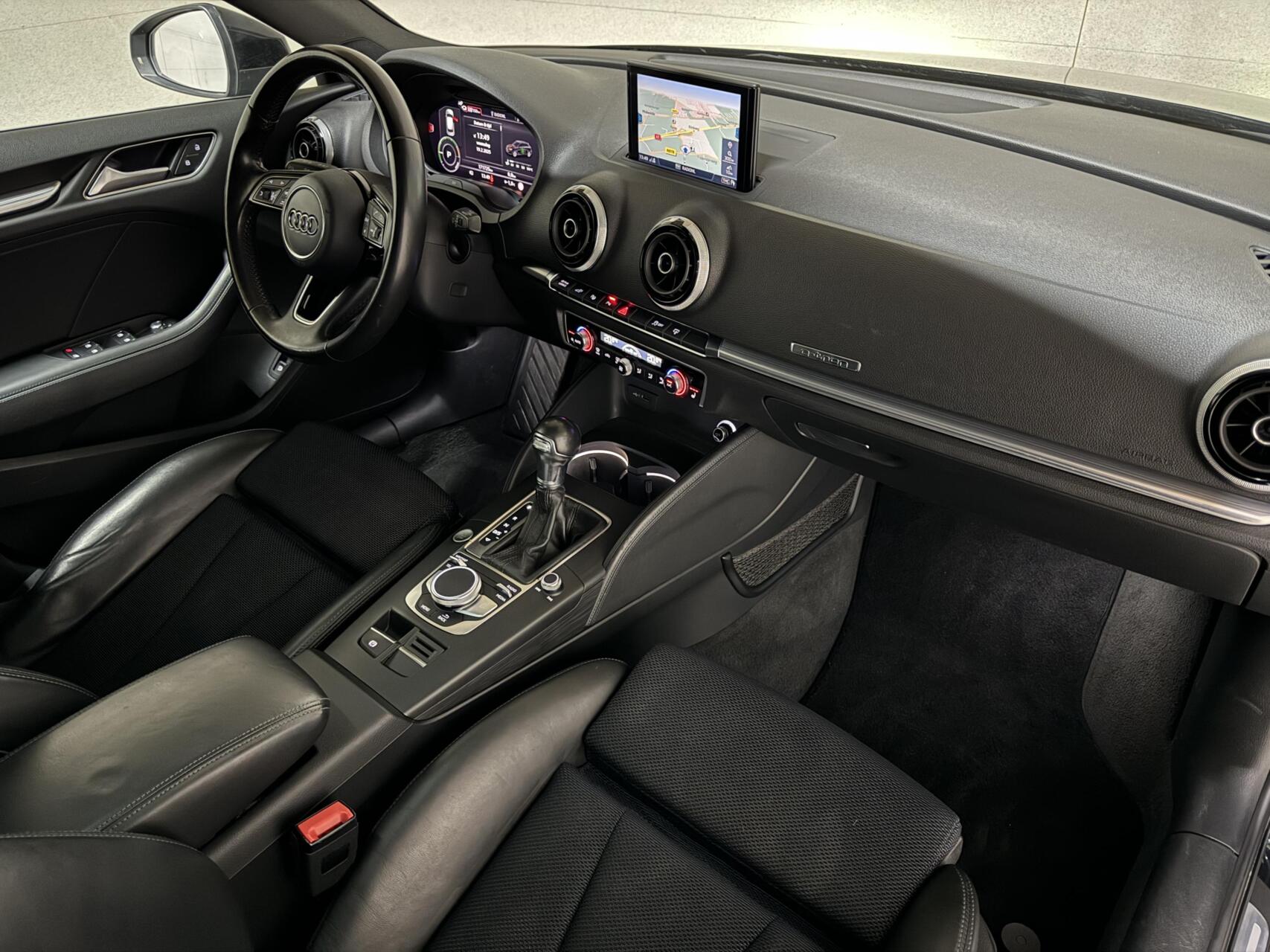 Foto van Audi A3 Sportback E-tron
