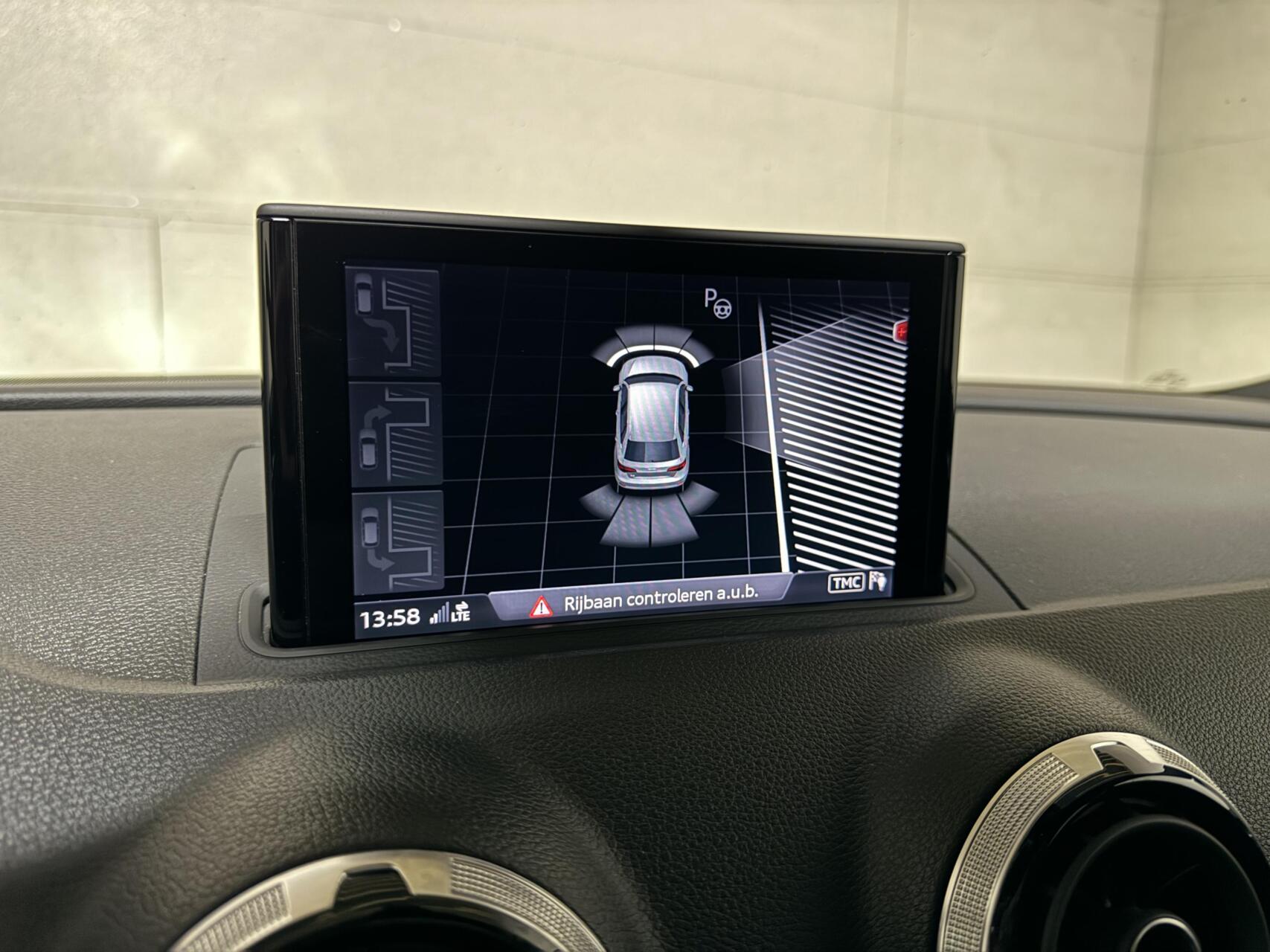 Foto van Audi A3 Sportback E-tron