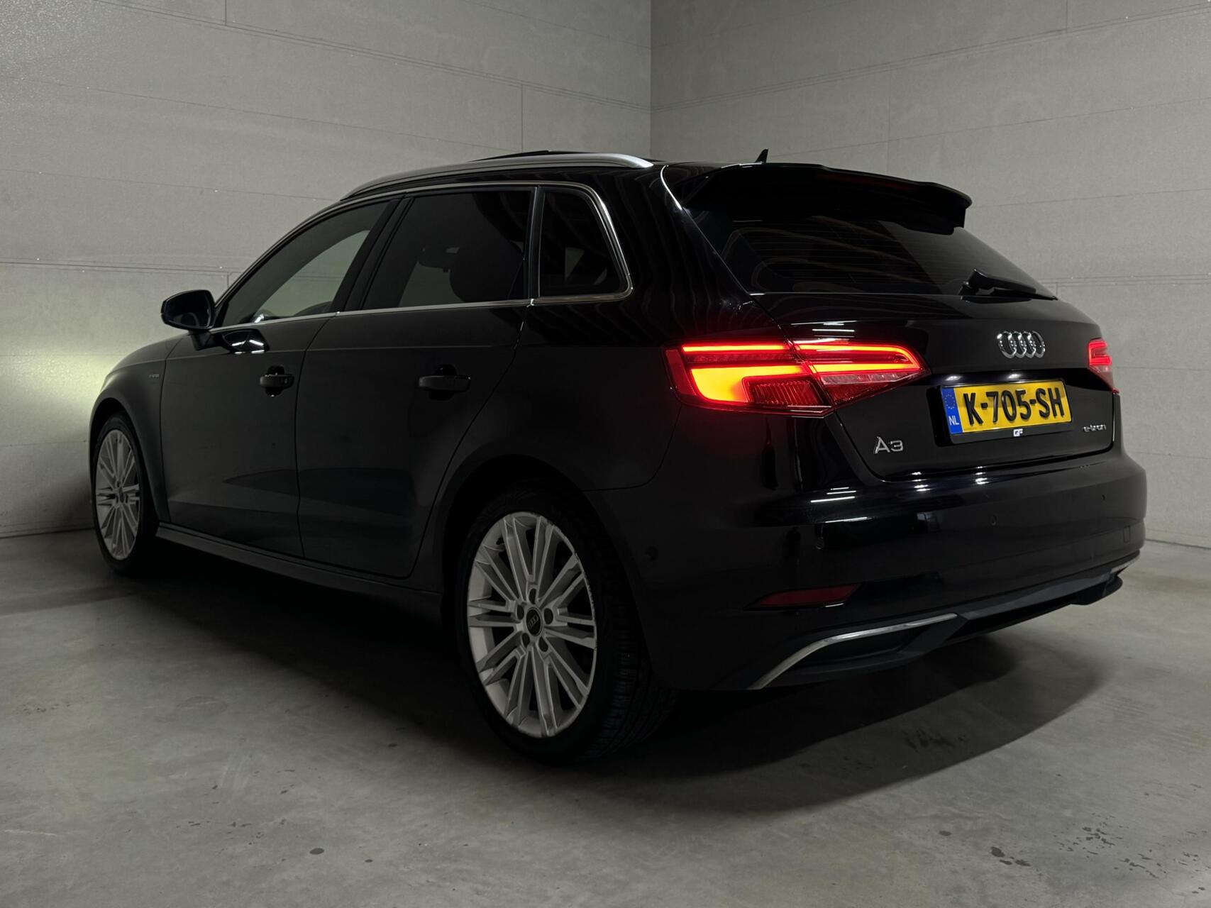 Foto van Audi A3 Sportback E-tron