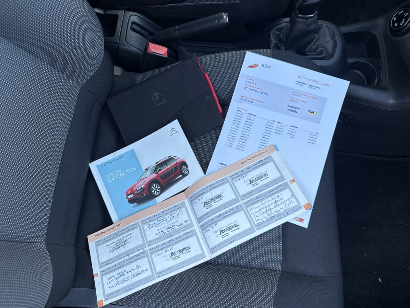 Foto van Citroen C4 Cactus