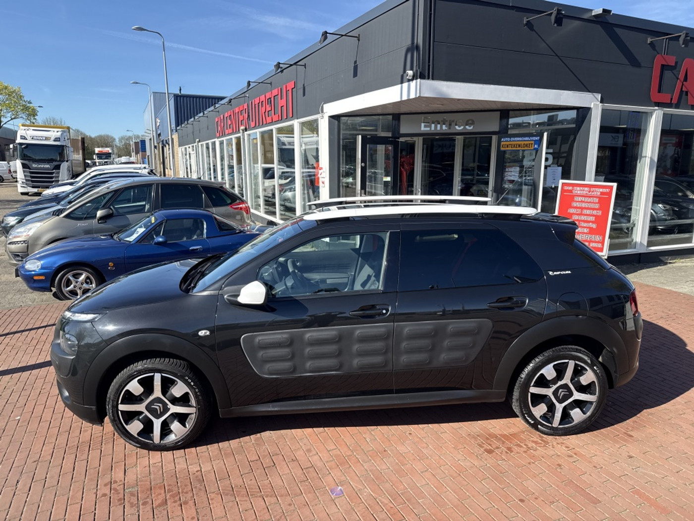 Foto van Citroen C4 Cactus