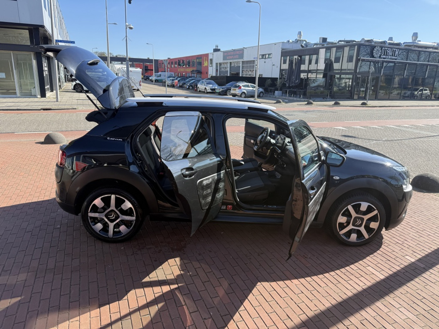 Foto van Citroen C4 Cactus