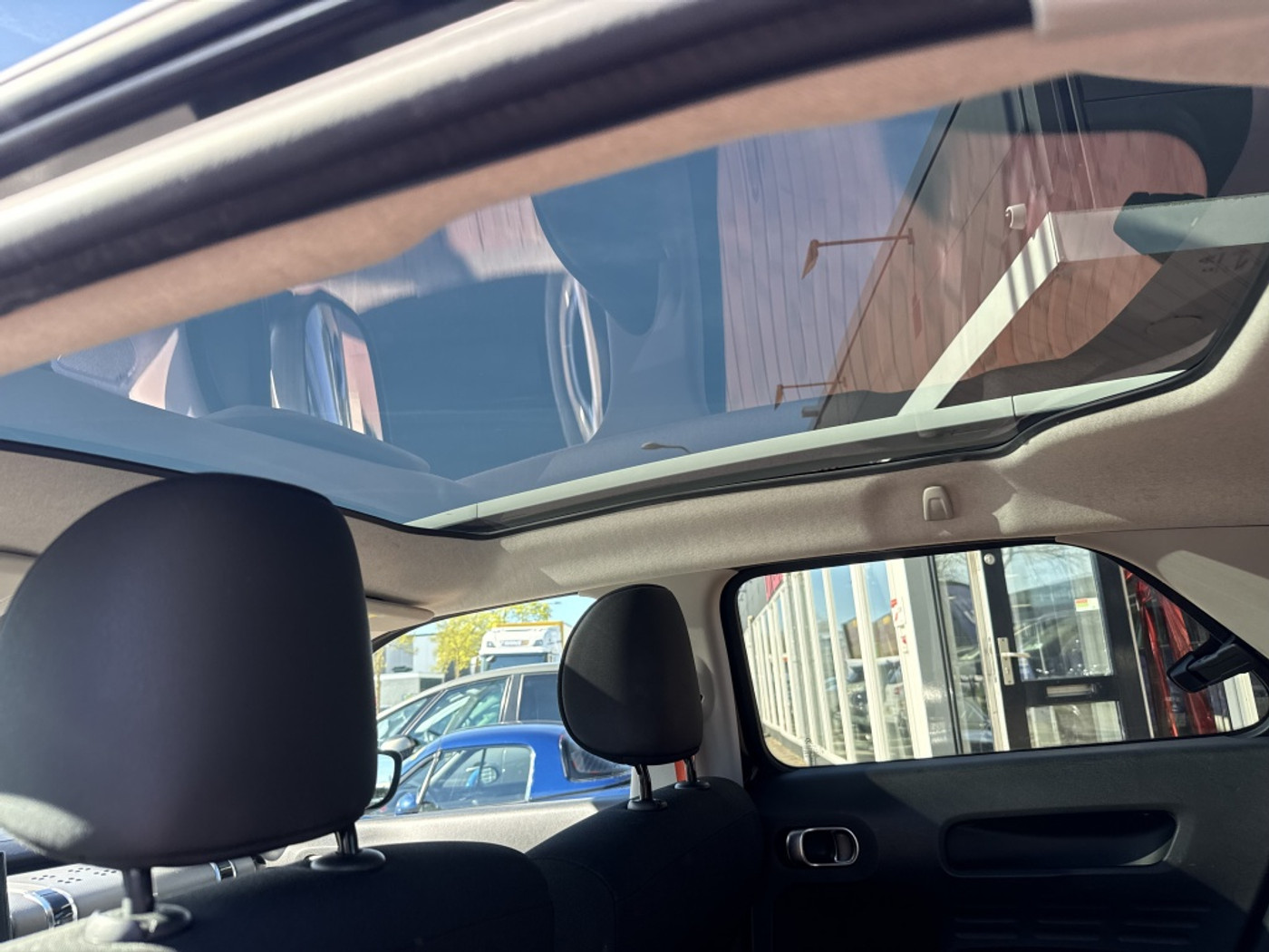 Foto van Citroen C4 Cactus