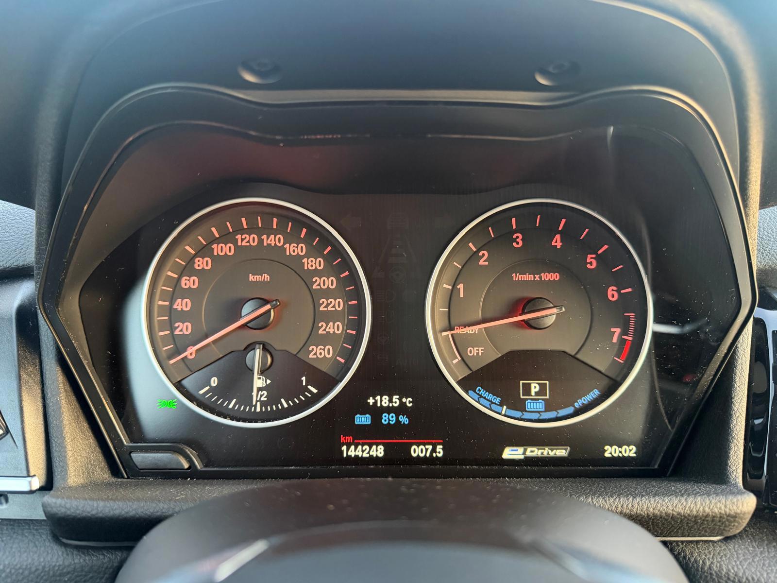 Foto van BMW 225xe Iperformance