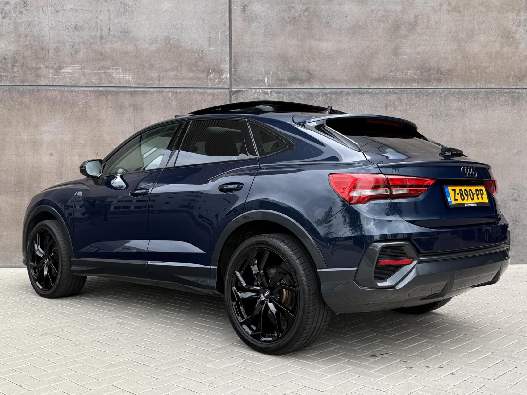 Foto van Audi Q3 Sportback