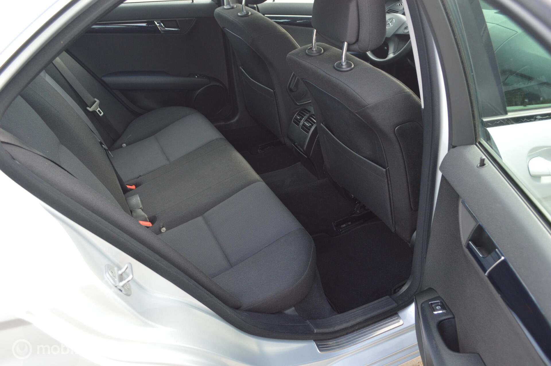 Foto van Mercedes-Benz C 180 Kompressor