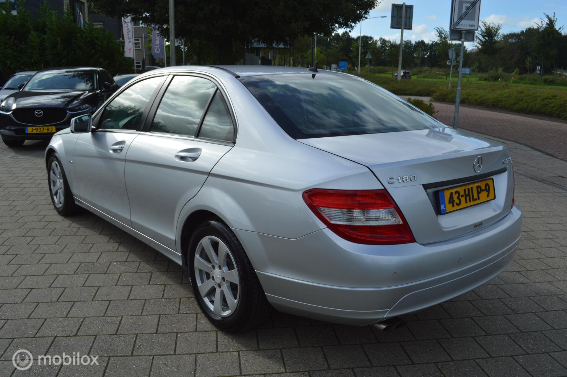 Foto van Mercedes-Benz C 180 Kompressor