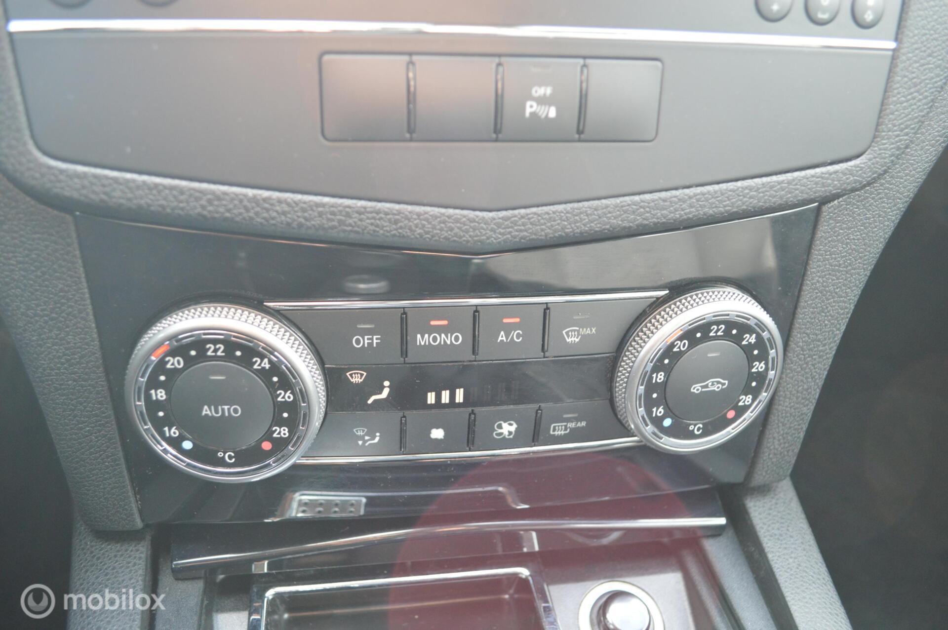 Foto van Mercedes-Benz C 180 Kompressor