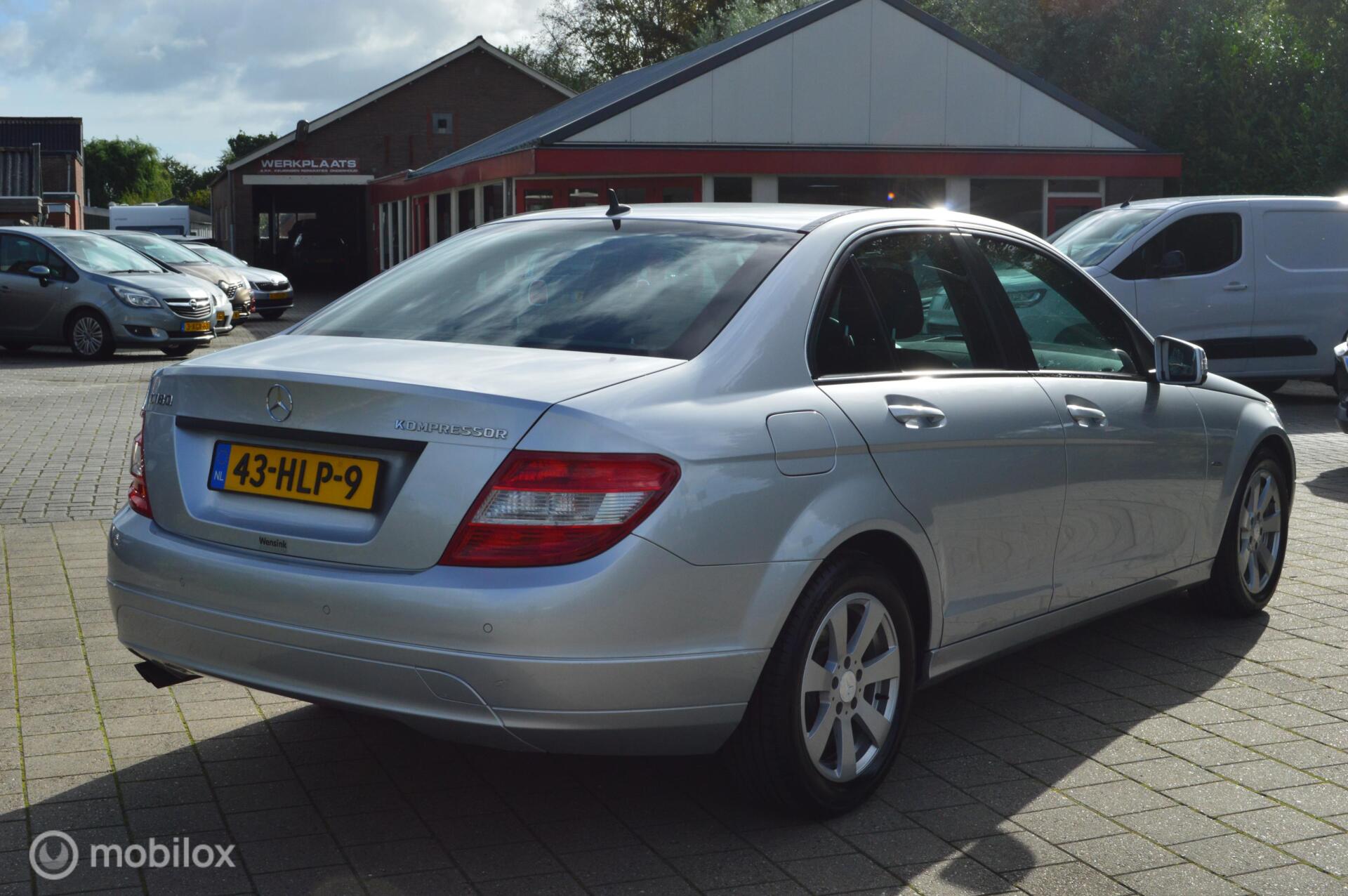 Foto van Mercedes-Benz C 180 Kompressor