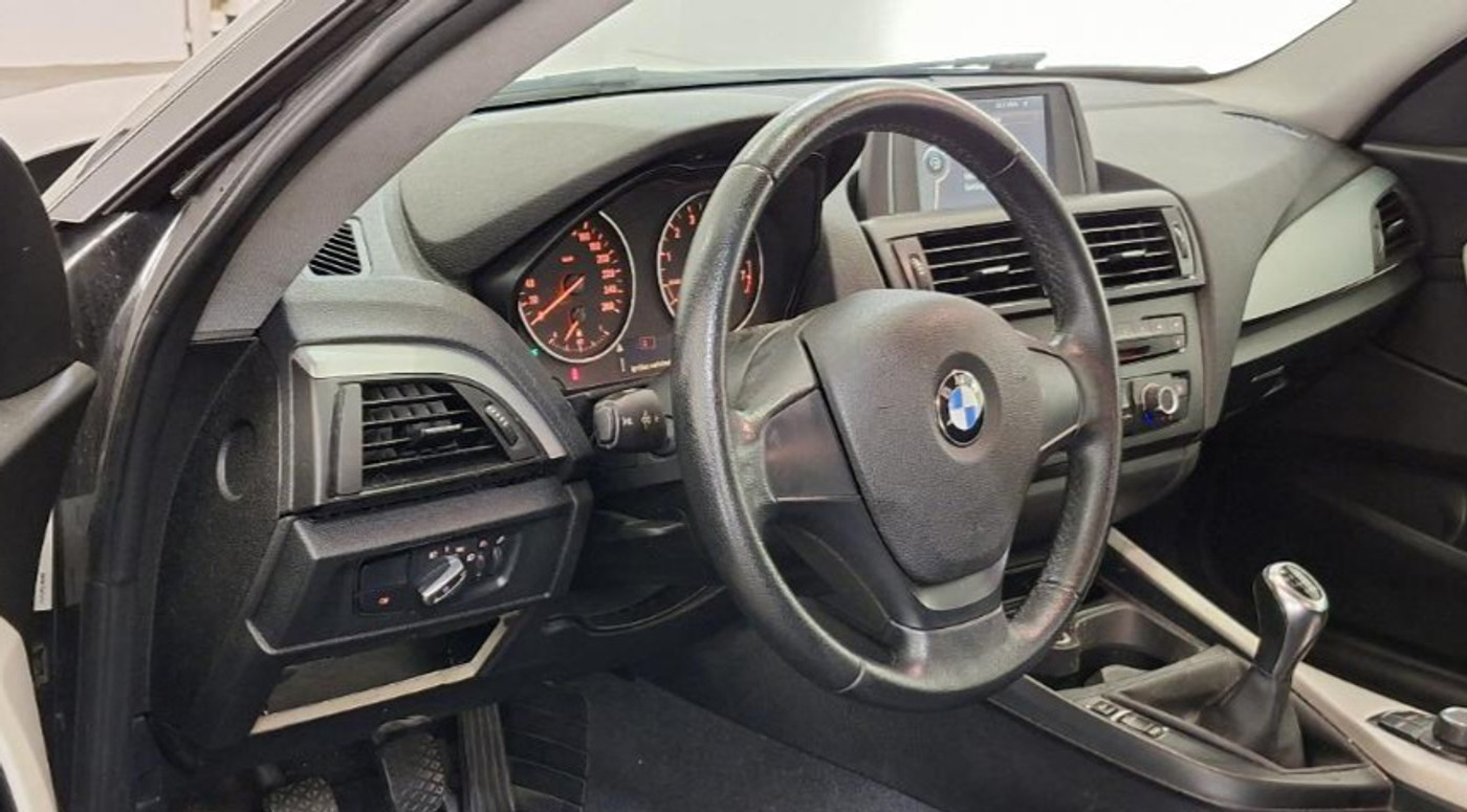Foto van BMW 114i