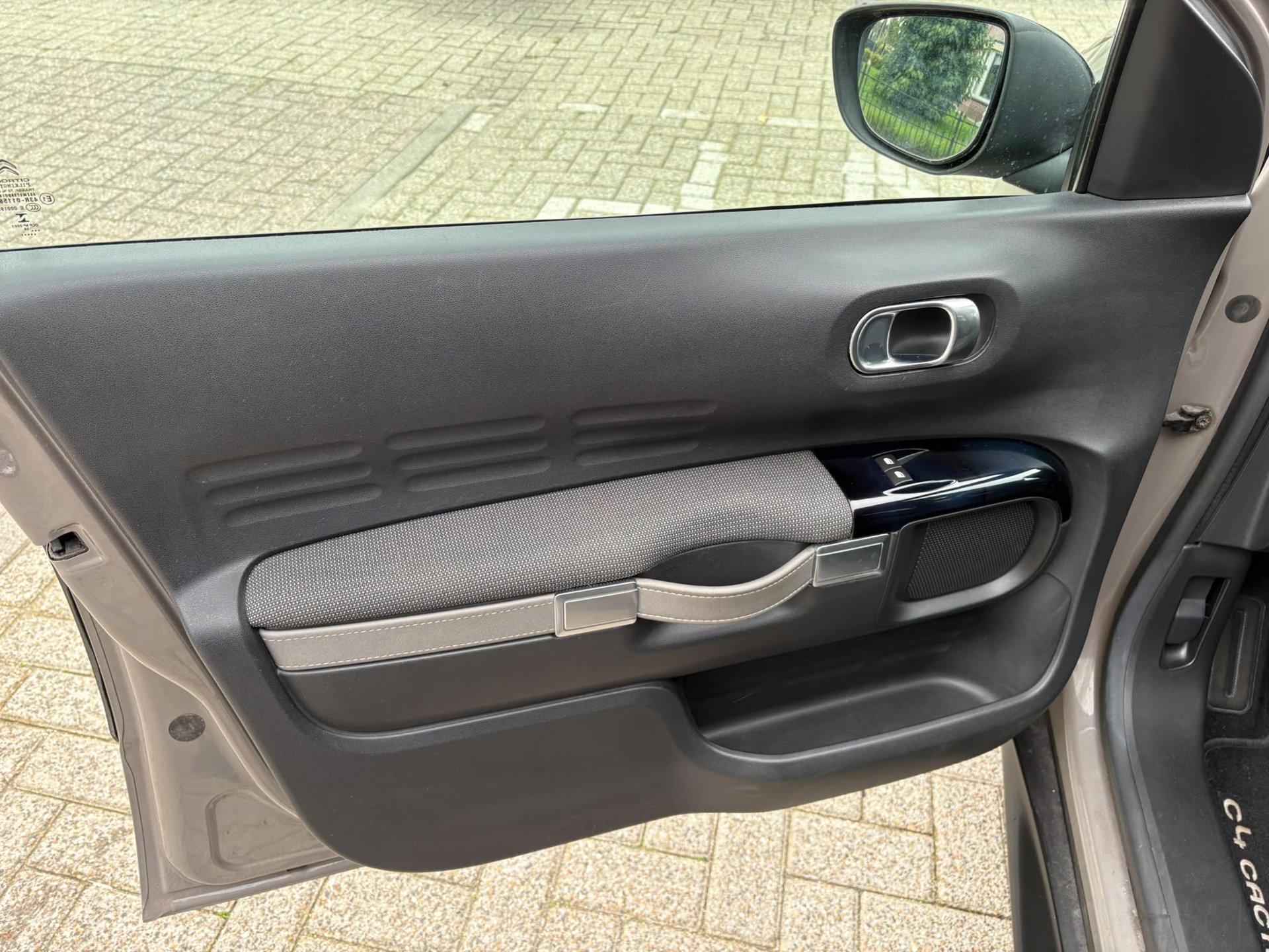Foto van Citroen C4 Cactus