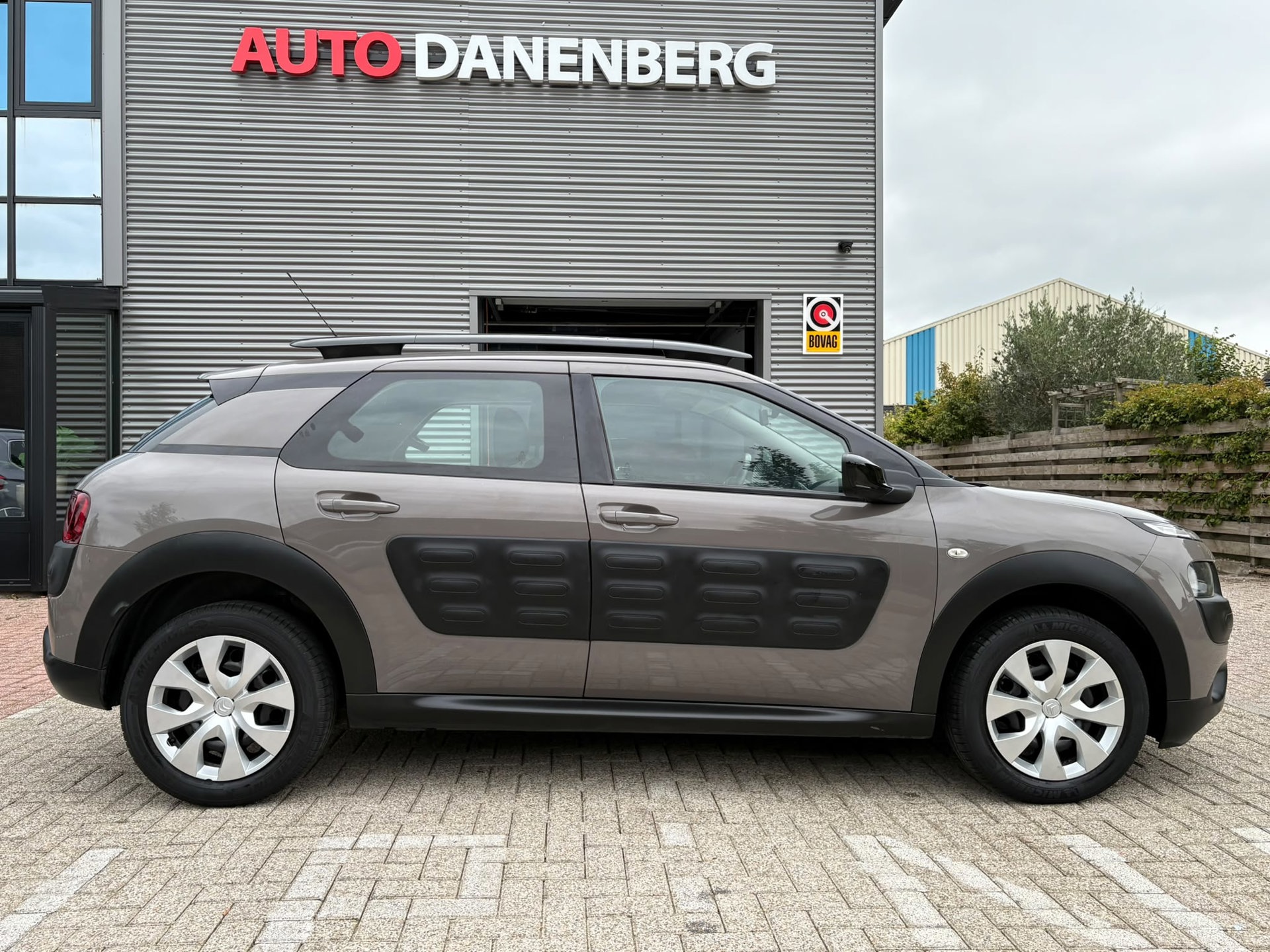 Foto van Citroen C4 Cactus