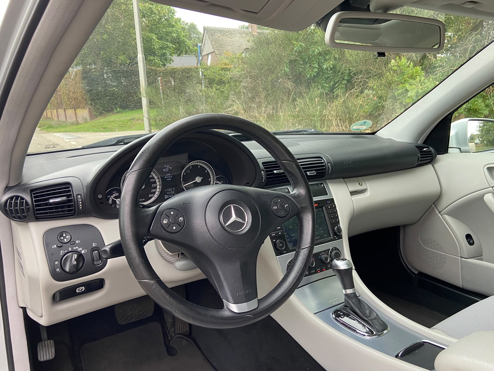 Foto van Mercedes-Benz CLC 180 Kompressor