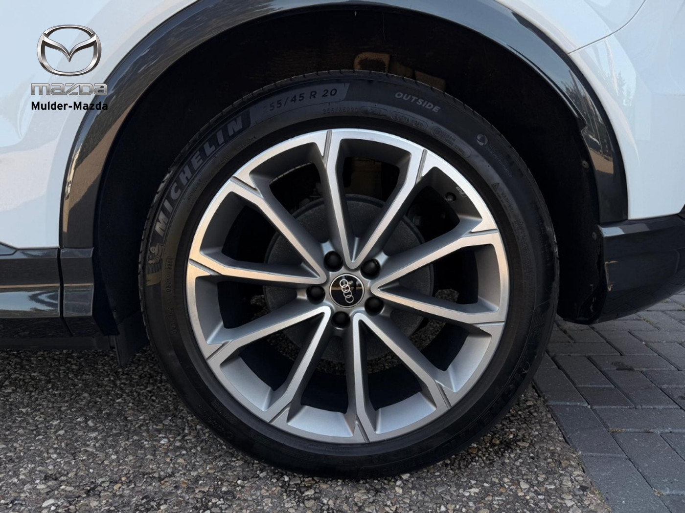 Foto van Audi Q4 40 E-tron