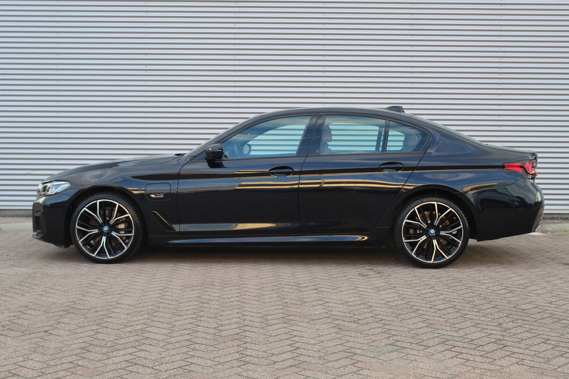 Foto van BMW 530e