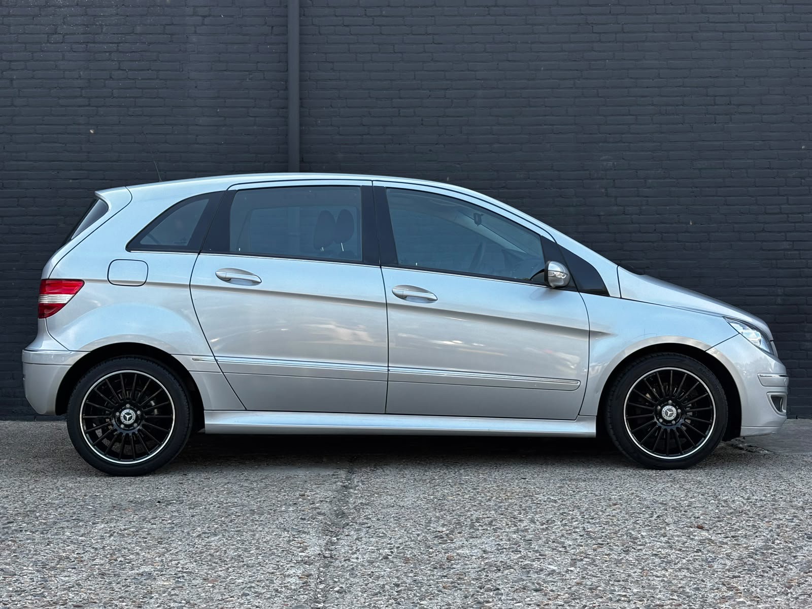 Foto van Mercedes-Benz B 170