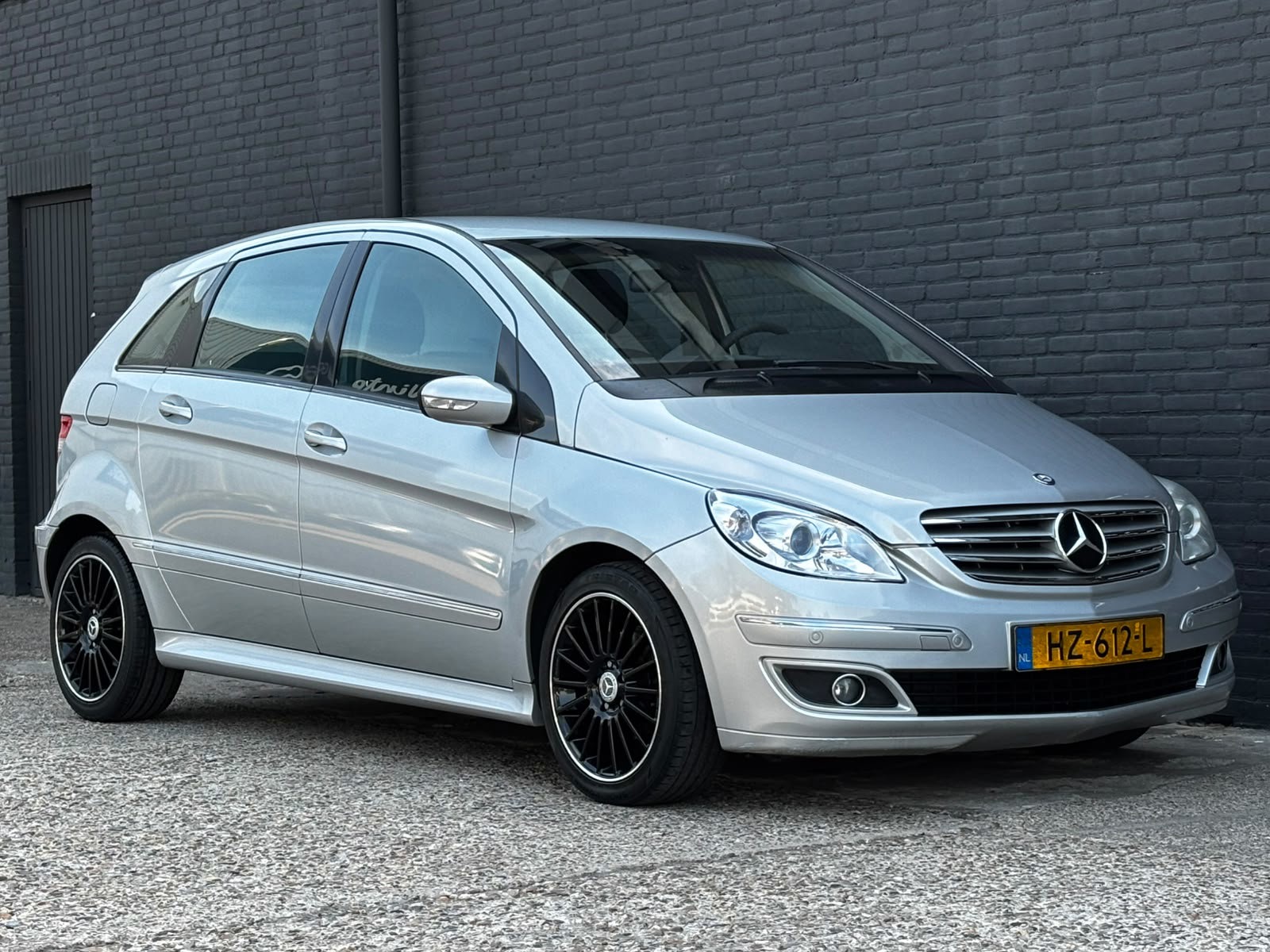Foto van Mercedes-Benz B 170