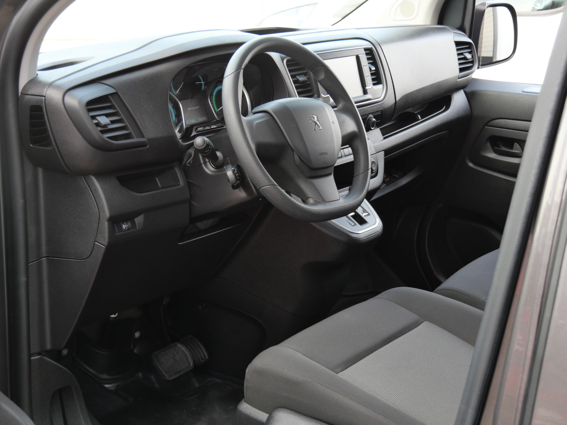 Foto van Peugeot Expert