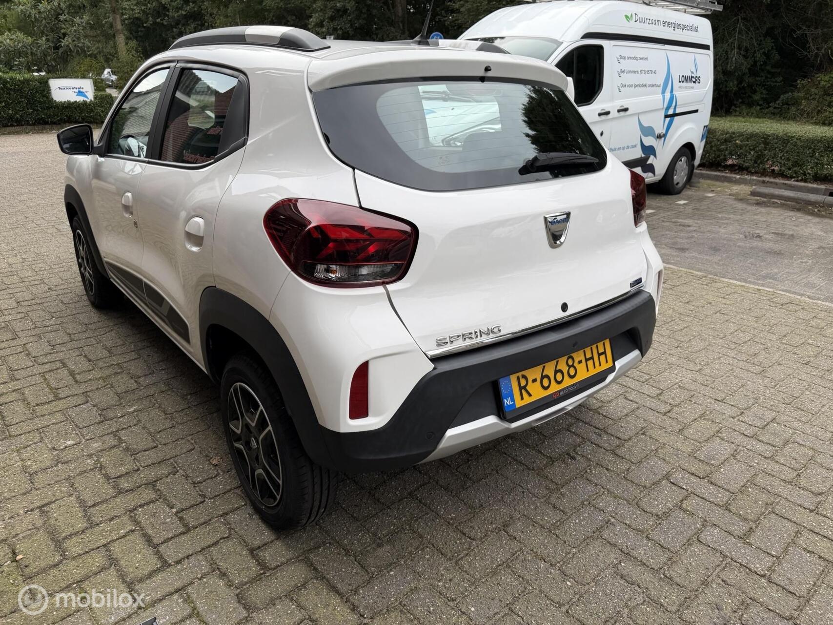 Foto van Dacia Spring