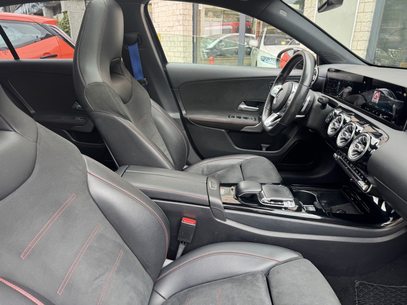 Foto van Mercedes-Benz A 200 D