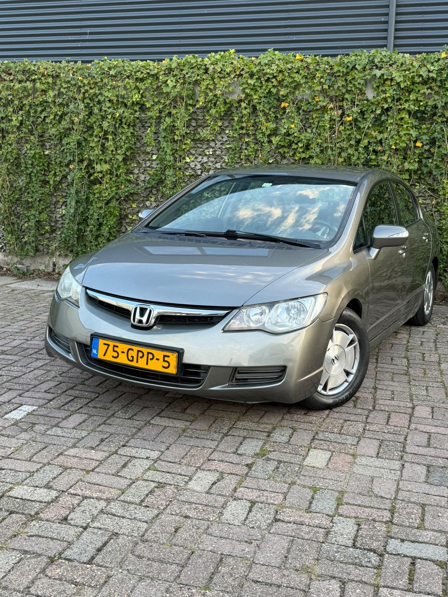 Foto van Honda Civic 4dr Hybrid