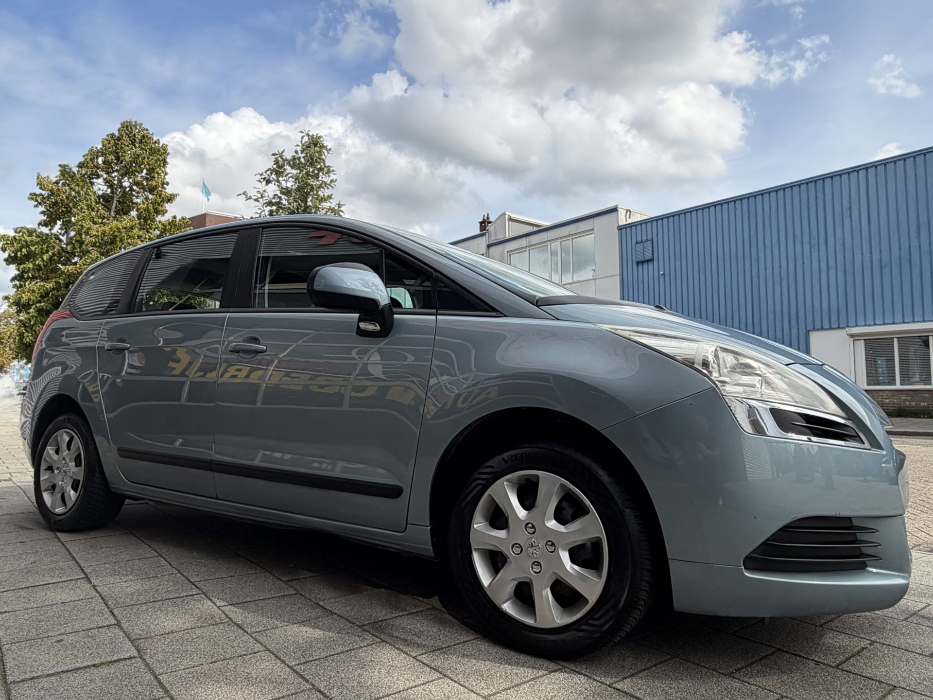 Foto van Peugeot 5008