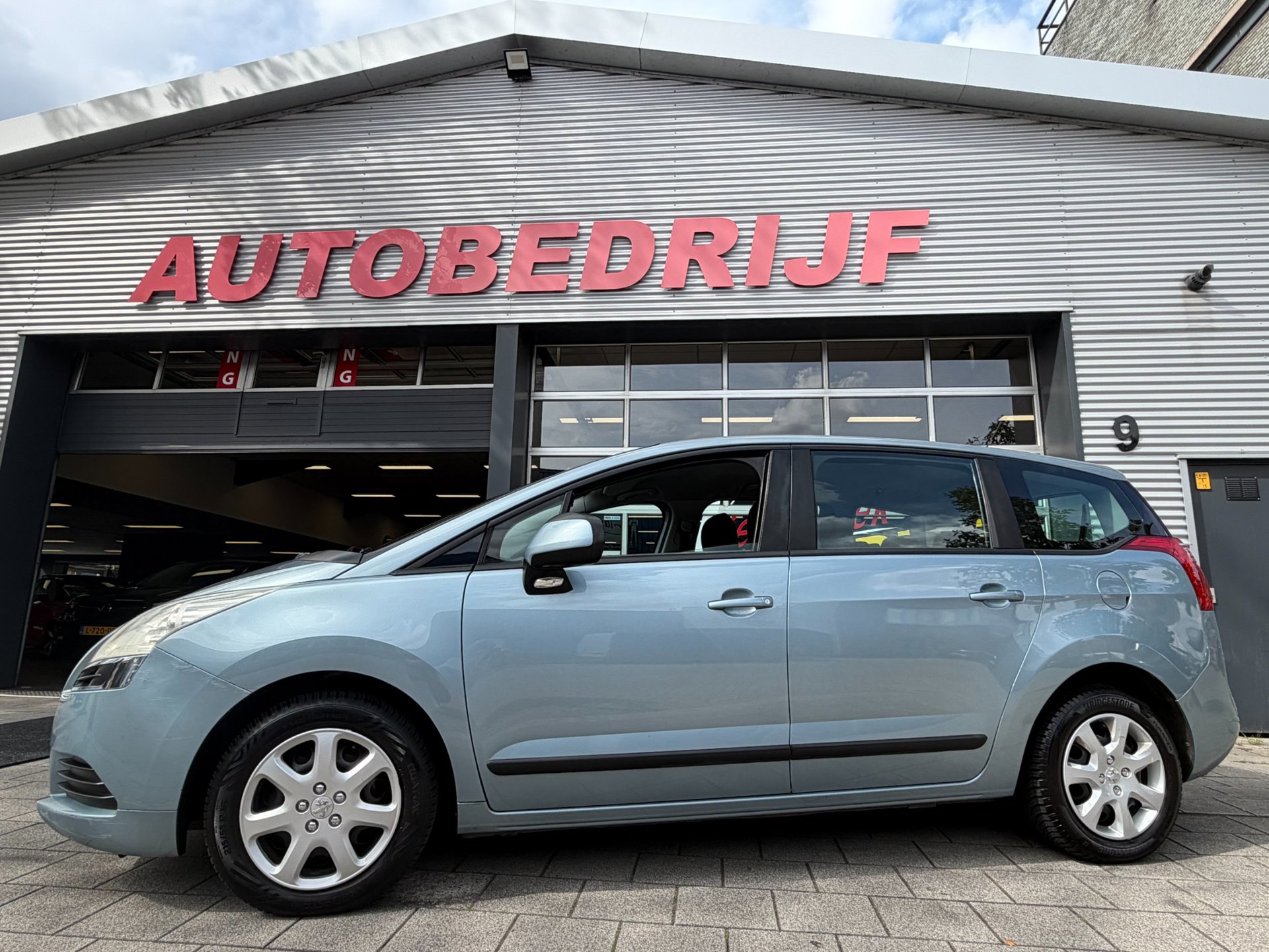 Foto van Peugeot 5008