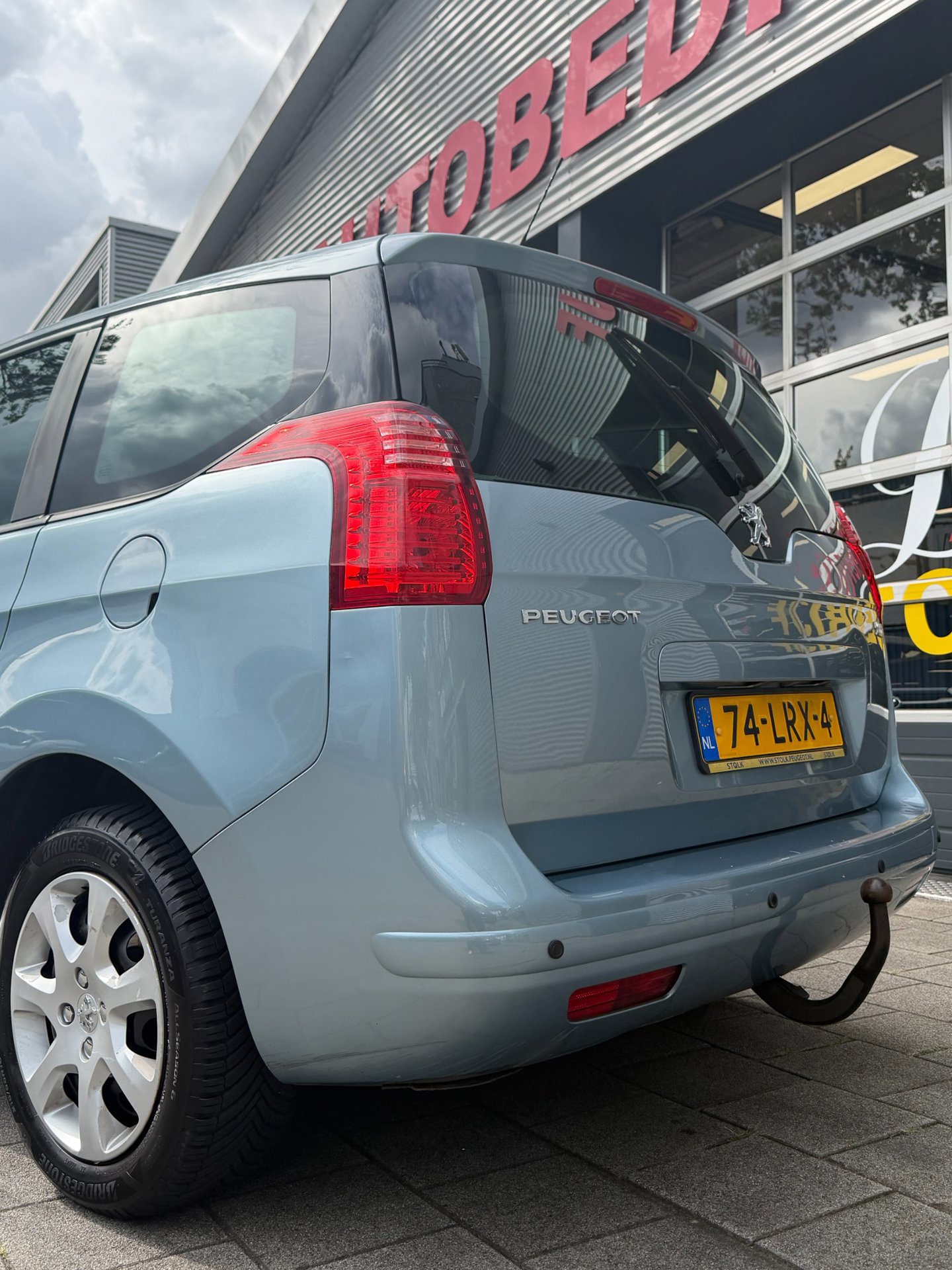 Foto van Peugeot 5008