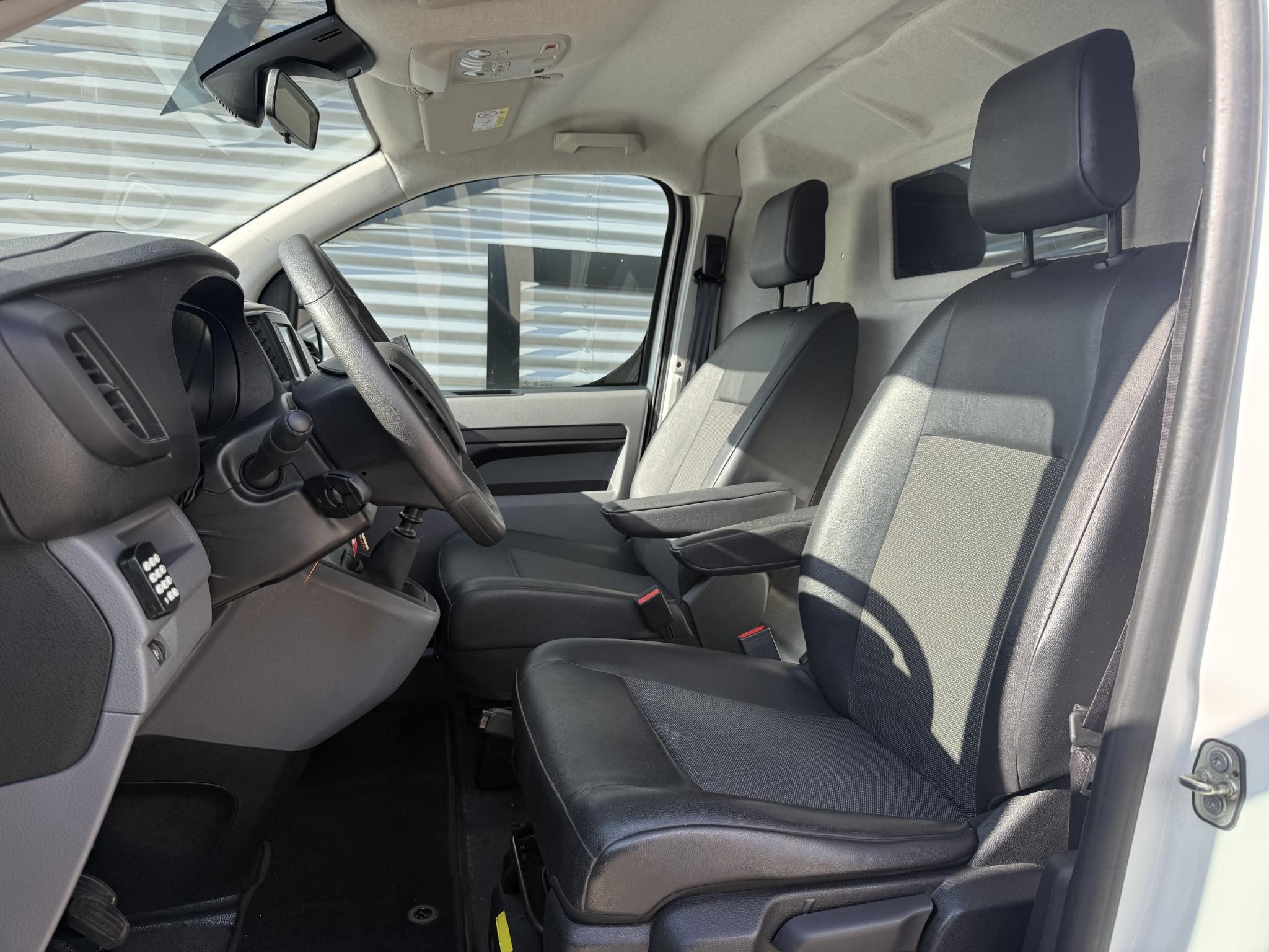 Foto van Peugeot Expert