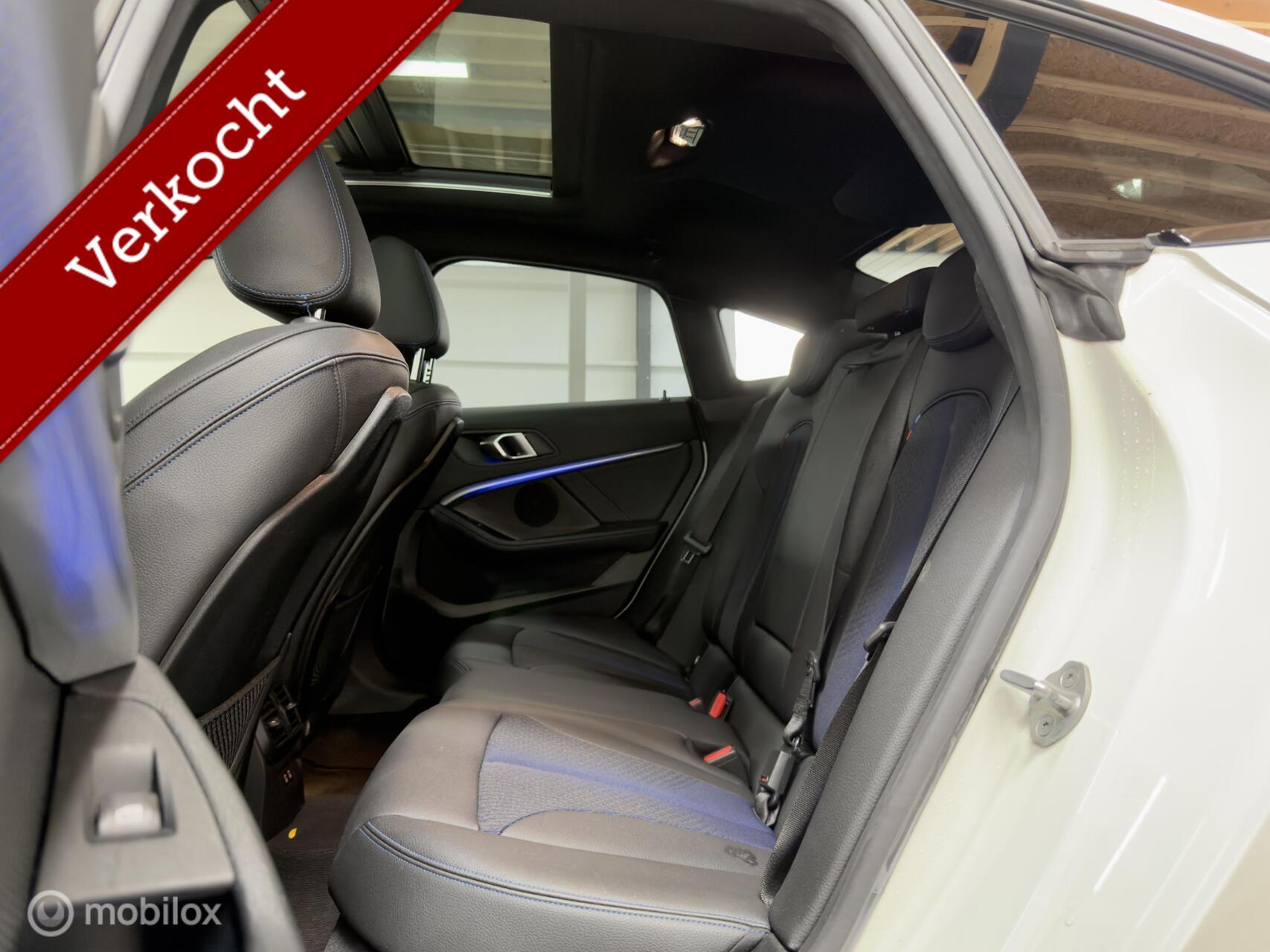 Foto van BMW 218i