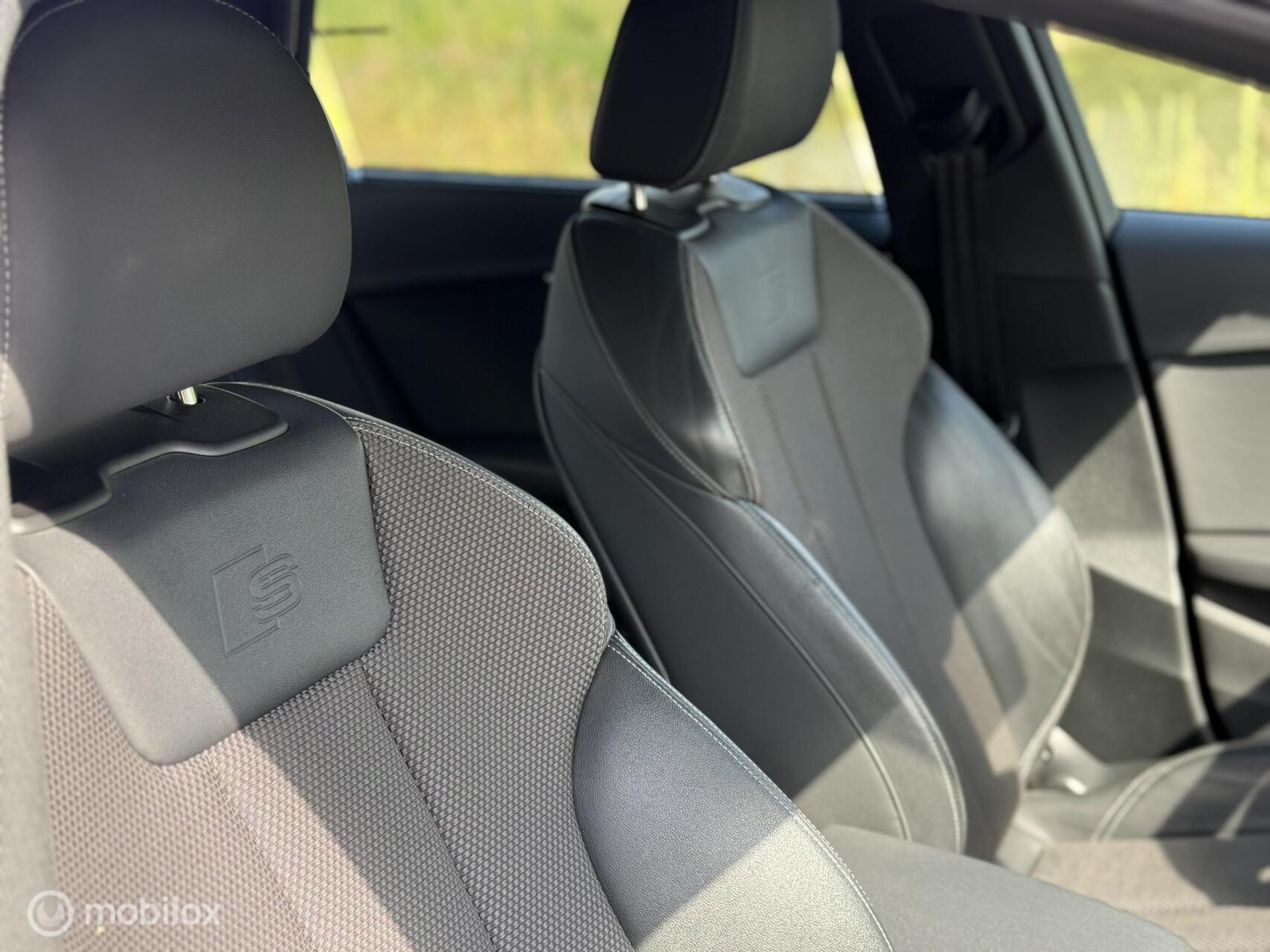 Foto van Audi A4 Limousine