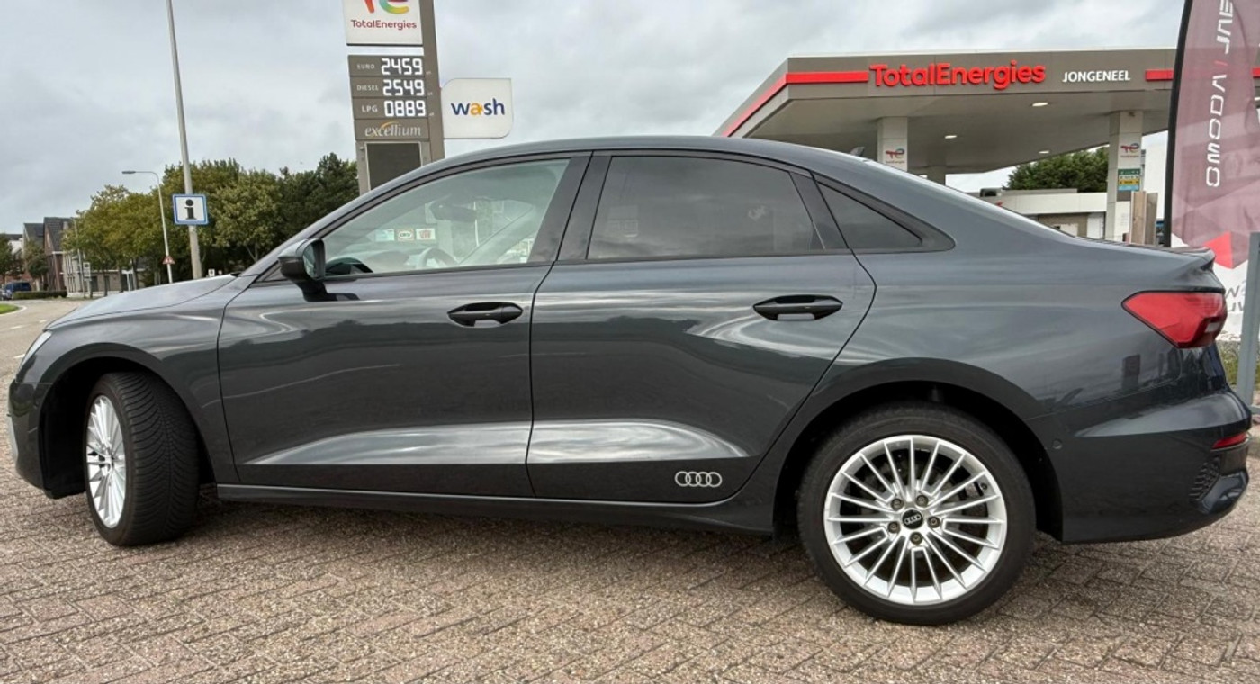 Foto van Audi A3 Limousine