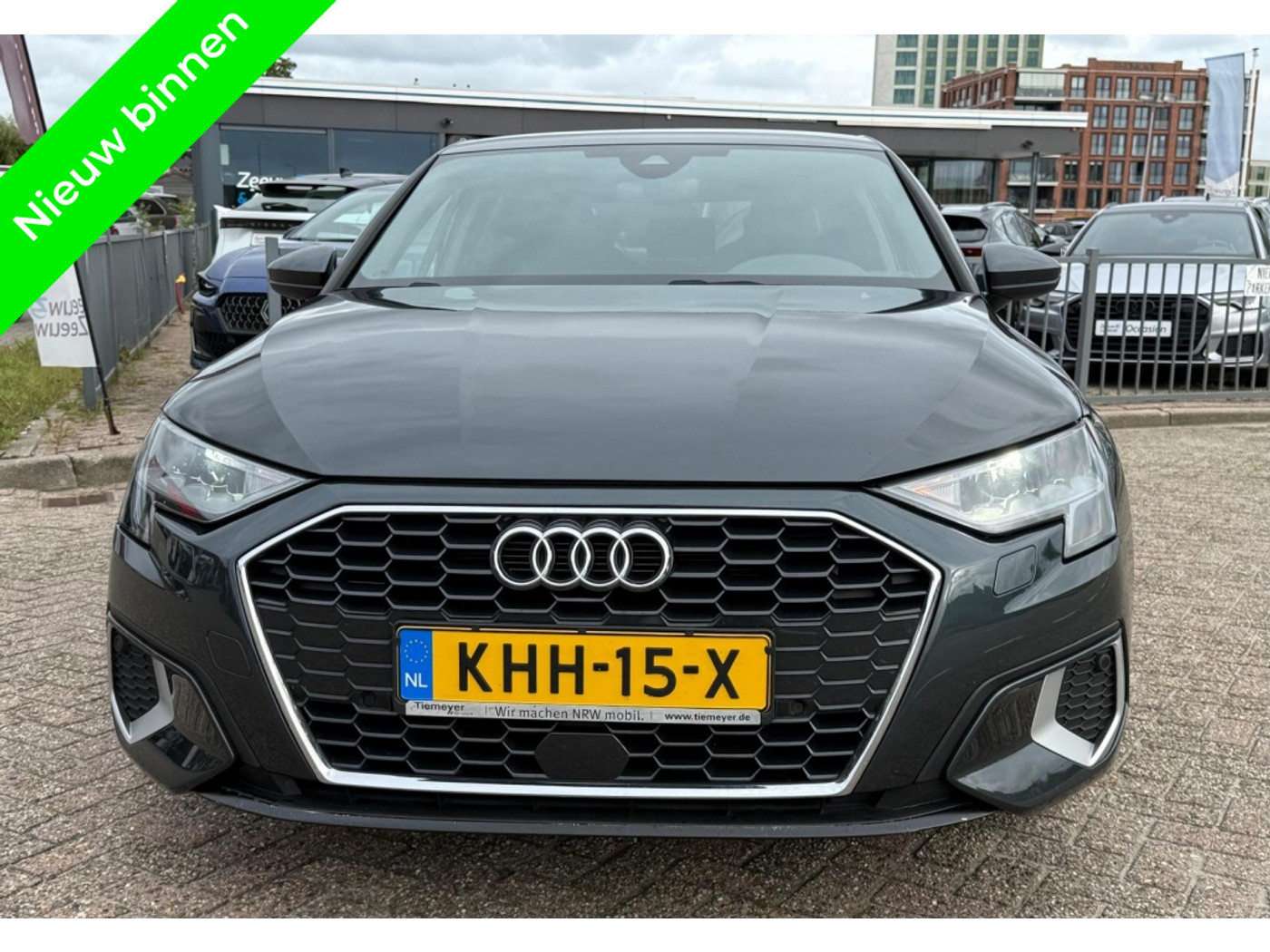 Audi A3 Limousine 30 TFSI S | Camera | LED | Carplay | Virtual Cockpit | 2022 - voorkant